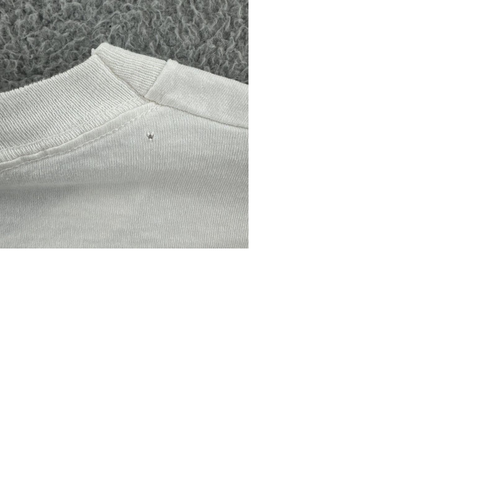 Fruit Of The Loom VINTAGE Fruit Of The Loom Mens L White Single Stitch Shirt 90s Humor USA Size US L / EU 52-54 / 3 - 10 Thumbnail