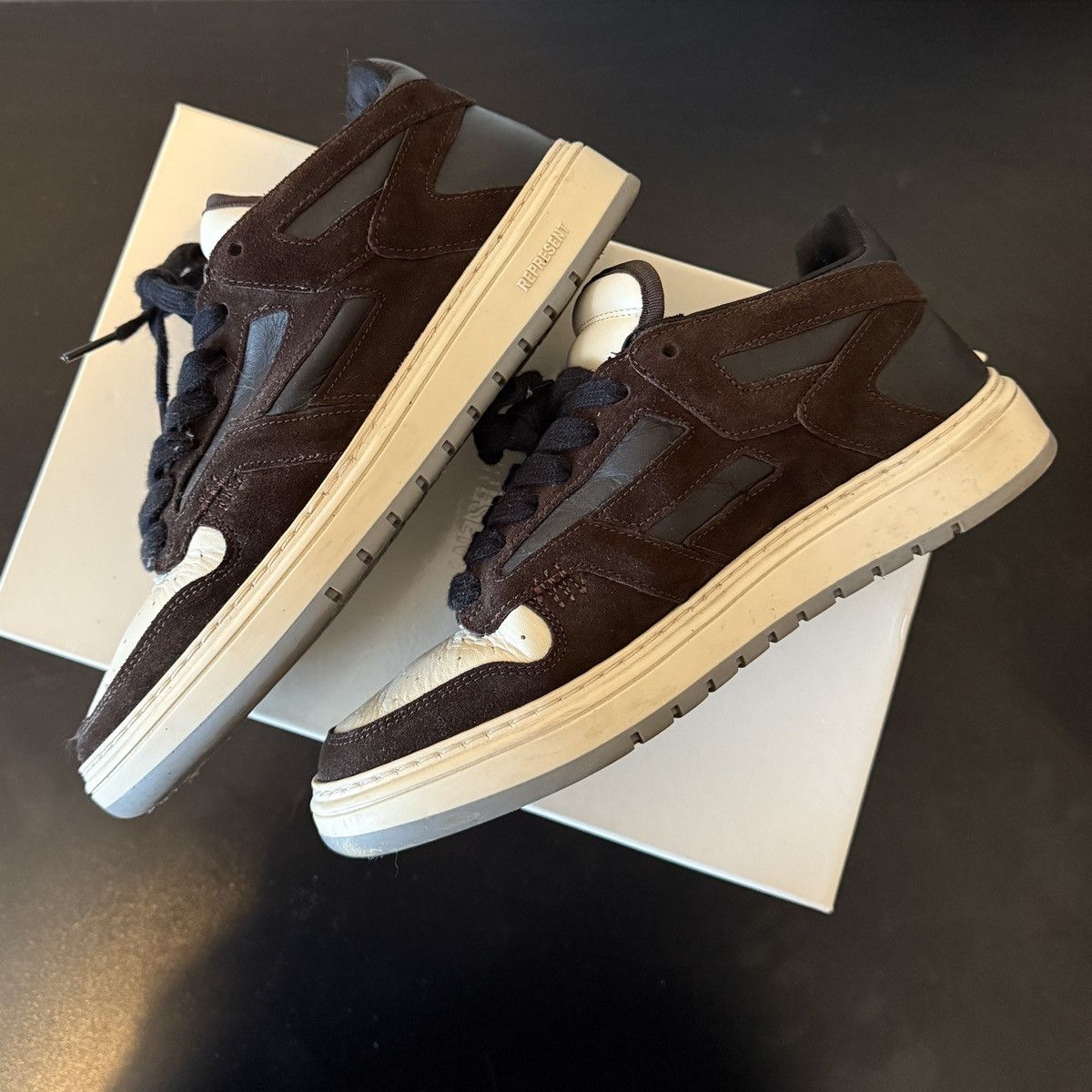 Hypebeast × Represent Clo. Represent Clo. Reptor Low Brown/Black/White Size 9 US Size US 9 / EU 42 - 6 Thumbnail
