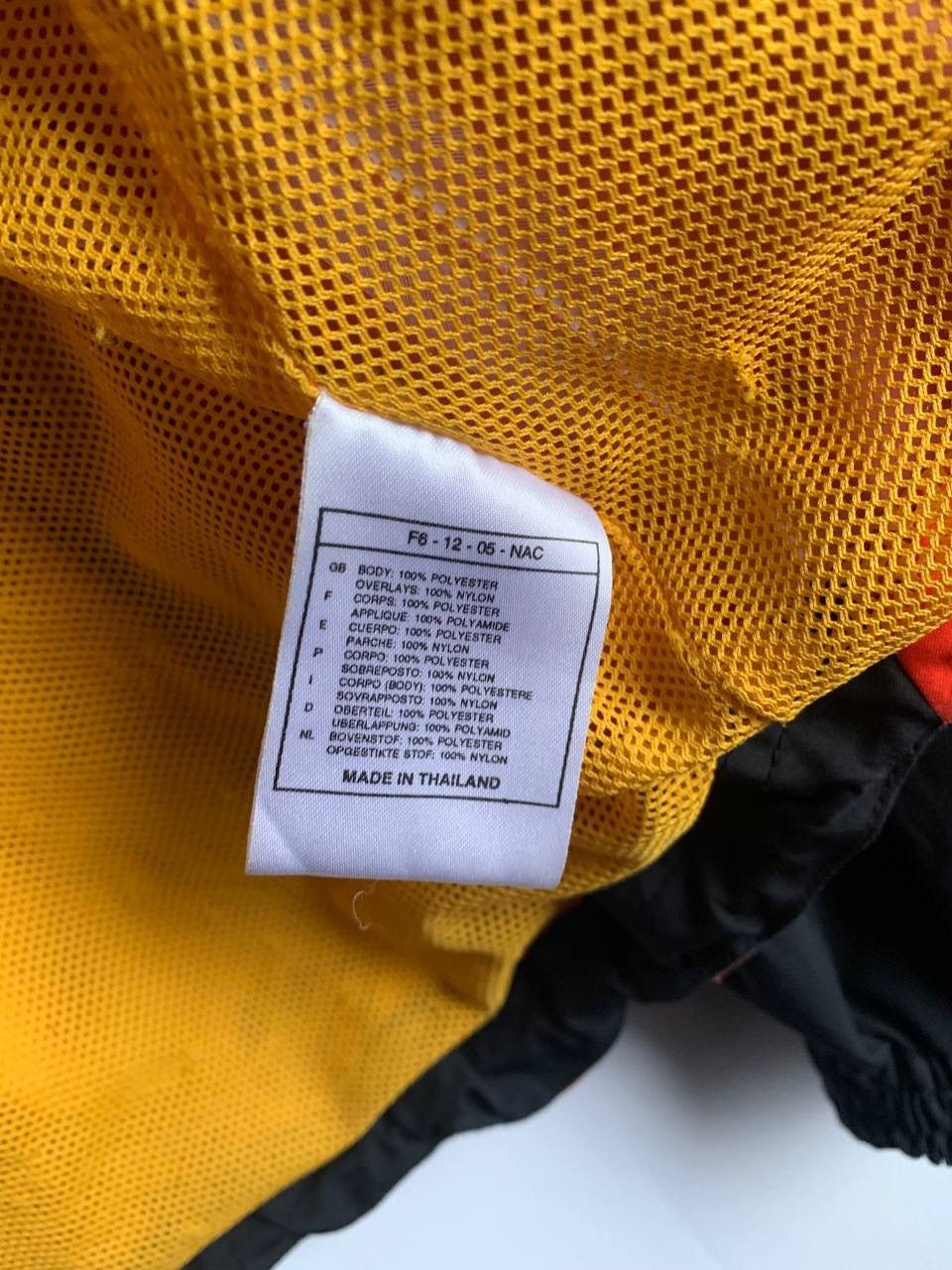 Nike ACG × Vintage Nike ACG Vintage 90s Nylon Jacket Windbreaker Size M Outdoor Size US M / EU 48-50 / 2 - 8 Thumbnail