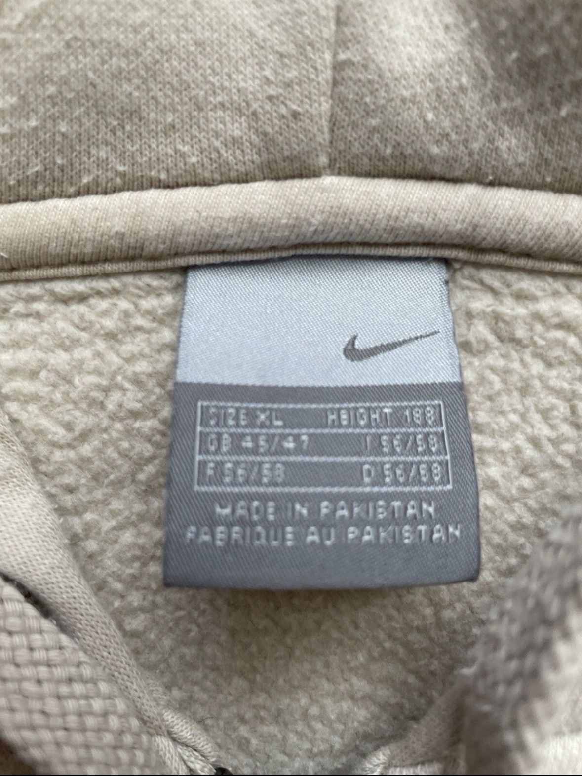 Nike Vintage 00’s Nike Y2K Zip Up Hoodie Jacket Beige Size XL Size US XL / EU 56 / 4 - 5 Thumbnail