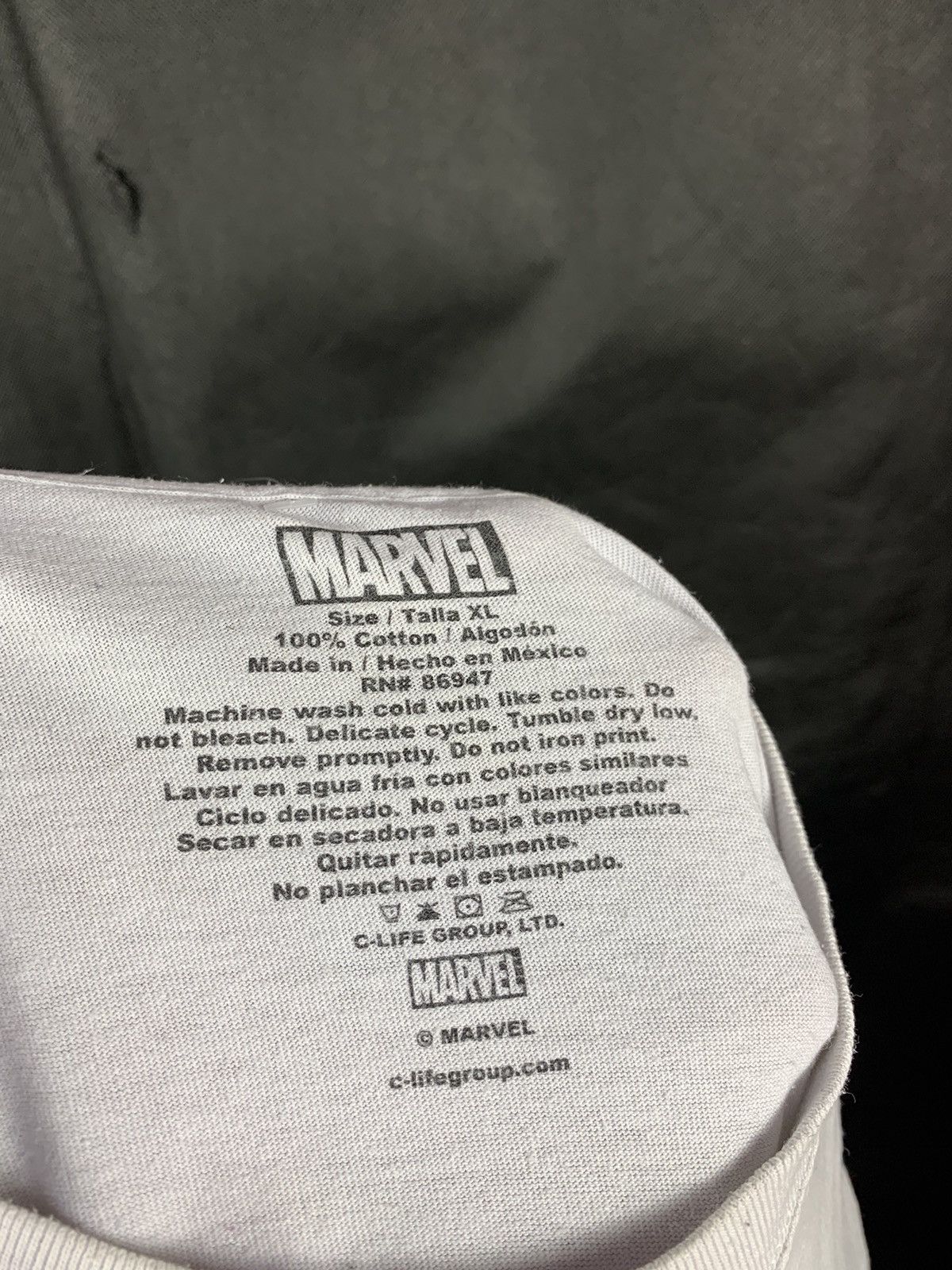 Marvel Comics Steals! Marvel Deadpool Unicorn Superhero Comics Tee Size US XL / EU 56 / 4 - 11 Thumbnail