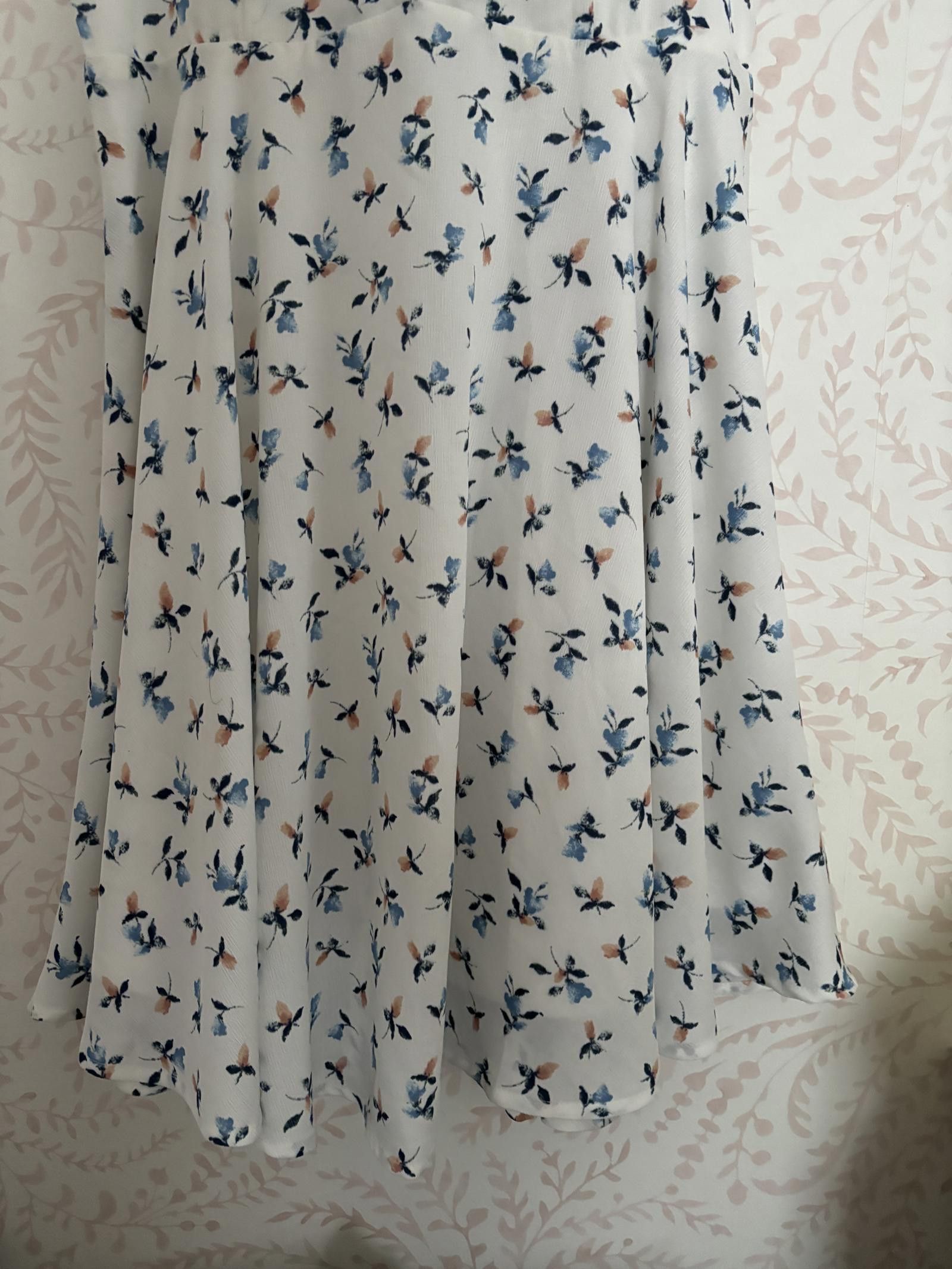 Designer NWOT Altar'd State Lia Floral Halter Dress Ruffed Sleeve LG Size L / US 10 / IT 46 - 5 Thumbnail
