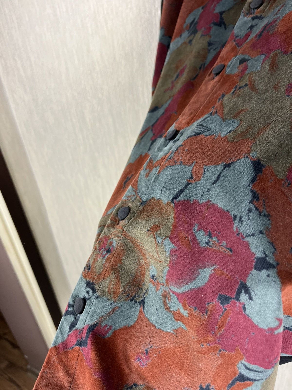 Designer × Vintage × Yashi Yamamuri Vintage Yashi Yamamuri velvet velour floral print art shirt Size US XL / EU 56 / 4 - 15 Thumbnail
