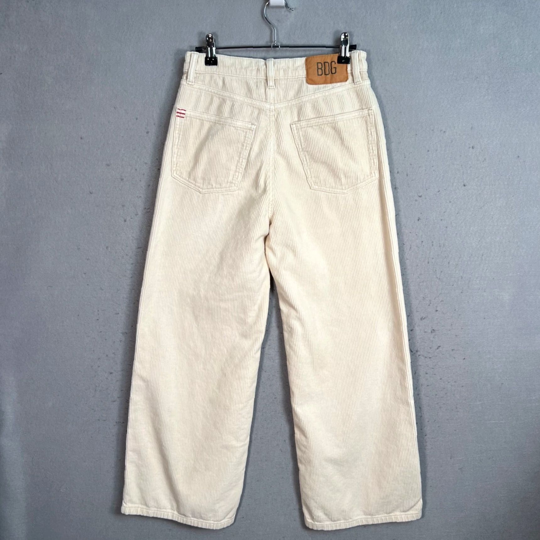 Bdg VINTAGE BDG Womens High Waist Wide Corduroy Pants 26 Beige 100% Cotton Size 26" / US 2 / IT 38 - 2 Thumbnail