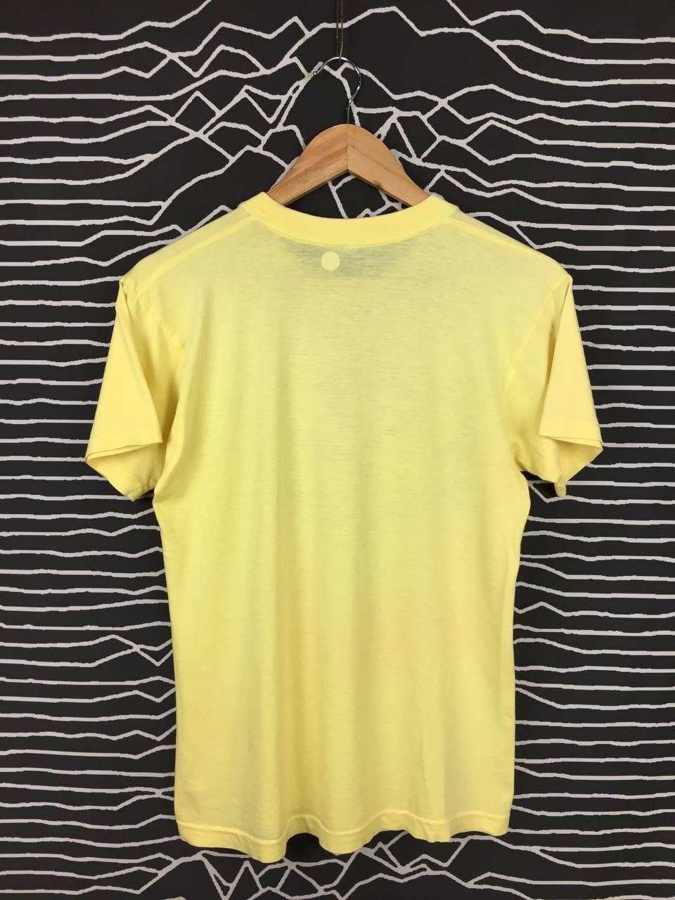 Vintage Vtg Hearts Of Gold Single Stitch Paper Thin Tee Size US S / EU 44-46 / 1 - 8 Thumbnail
