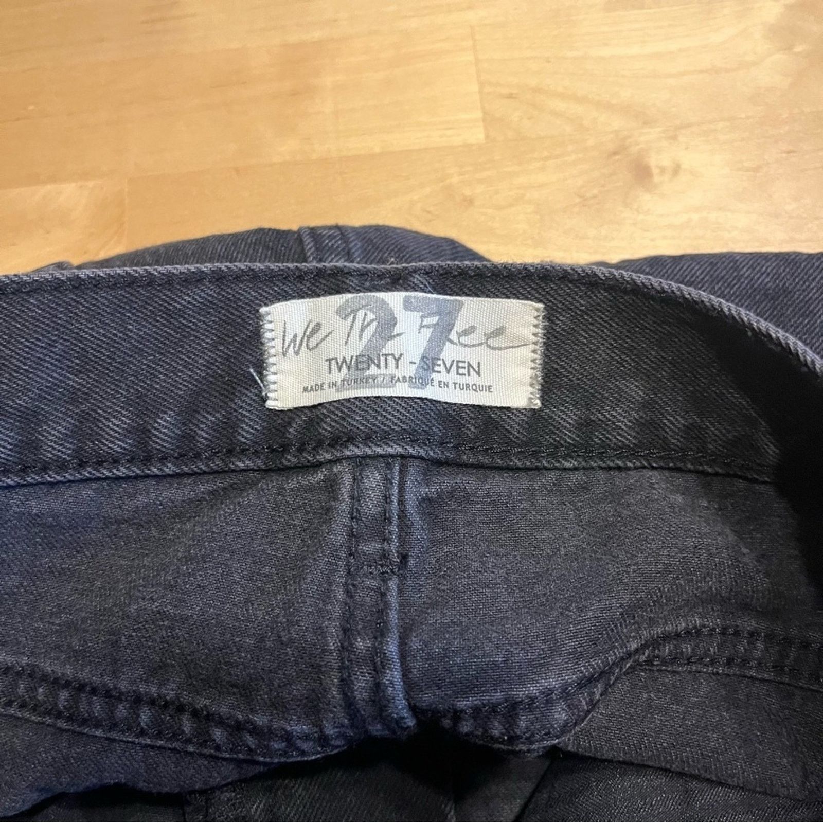 Free People FREE PEOPLE We The Free Black Boyfriend Fit Jeans Distressed Size 27" / US 4 / IT 40 - 4 Thumbnail
