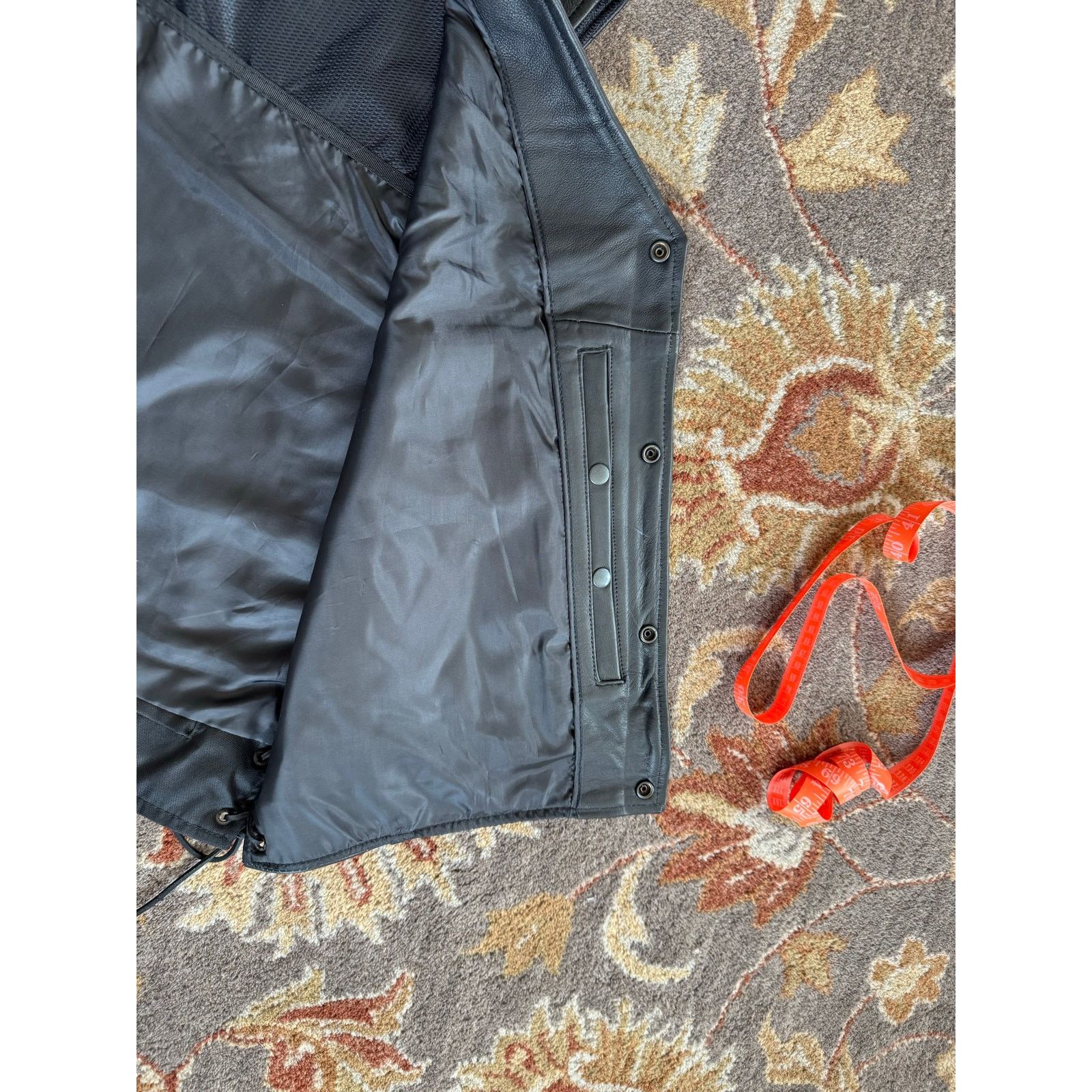 Other UNIK Premium leather motorcycle vest snap-front side laces Size US XL / EU 56 / 4 - 7 Thumbnail