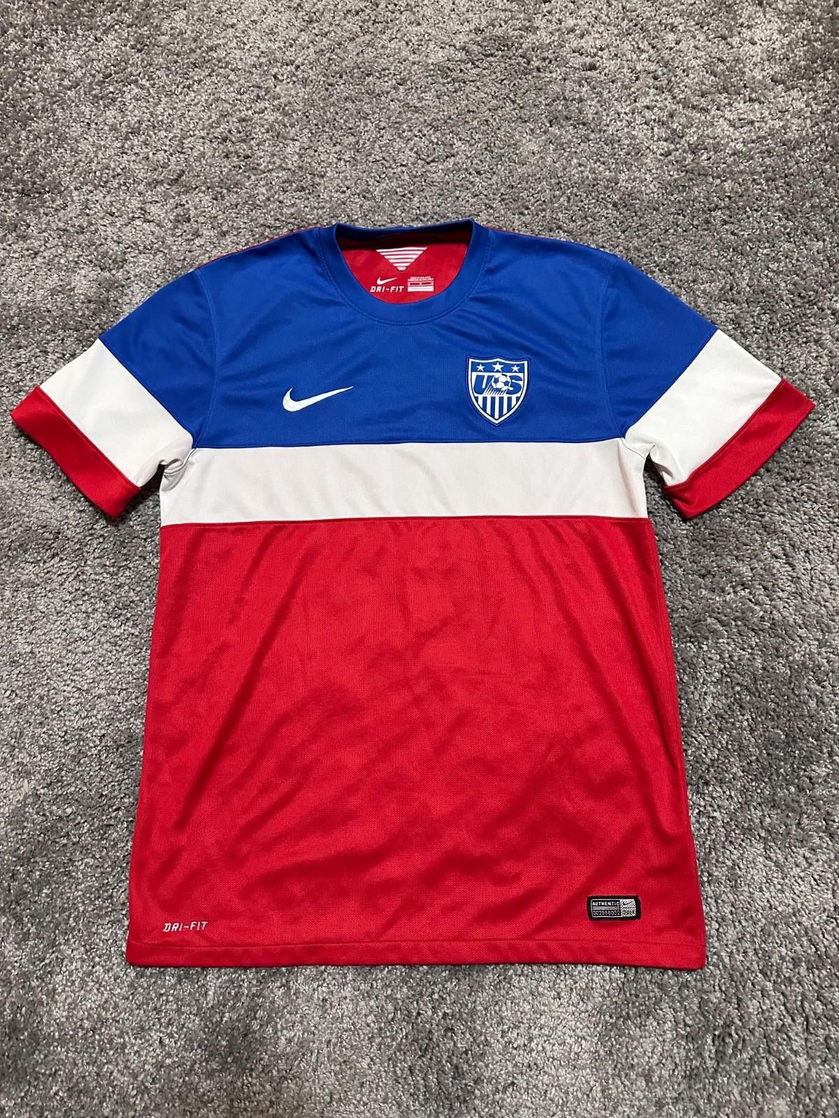 Nike USA Team Football Shirt Soccer Jersey 2014/2015 Sz M