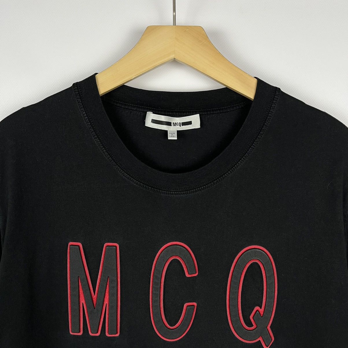 Alexander McQueen Designer Alexander McQueen big logo MCQ tee Size US XL / EU 56 / 4 - 2 Thumbnail