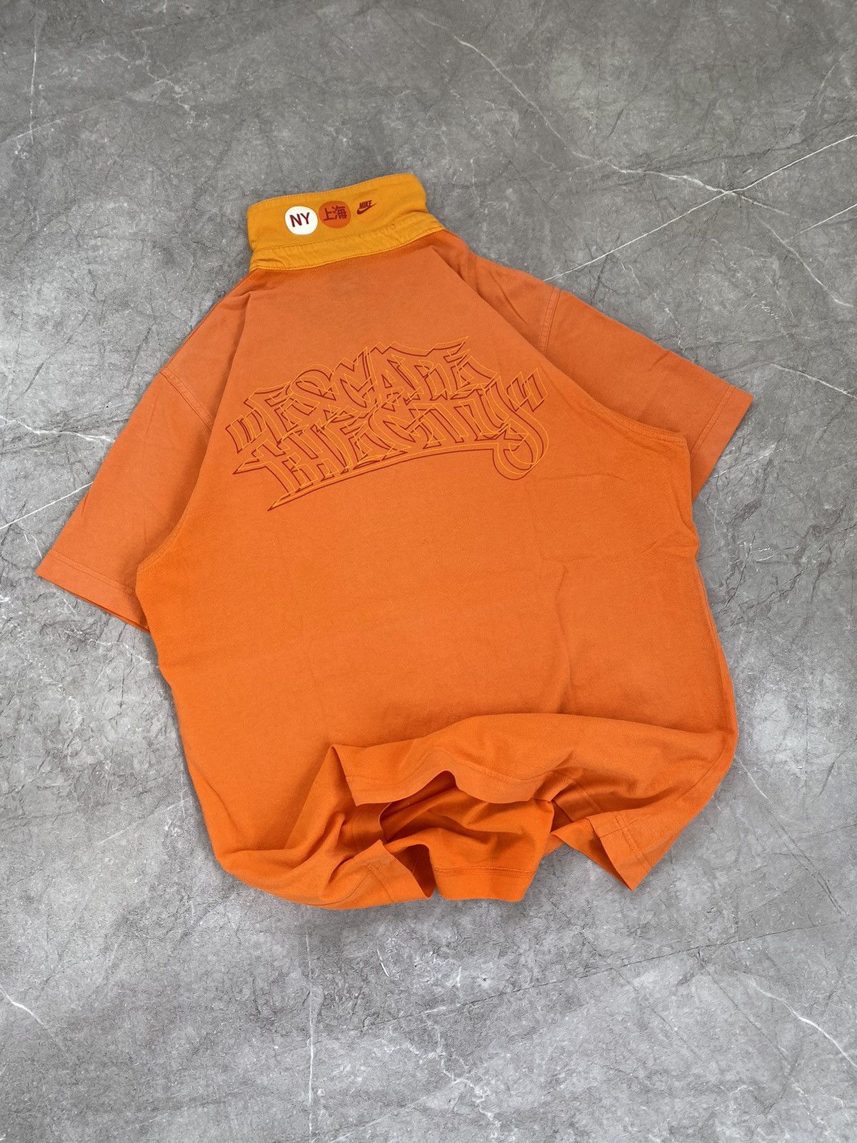 Nike Vintage Y2K Nike Big Logo “ESCAPE THE CITY” Orange Polo Size US L / EU 52-54 / 3 - 4 Thumbnail