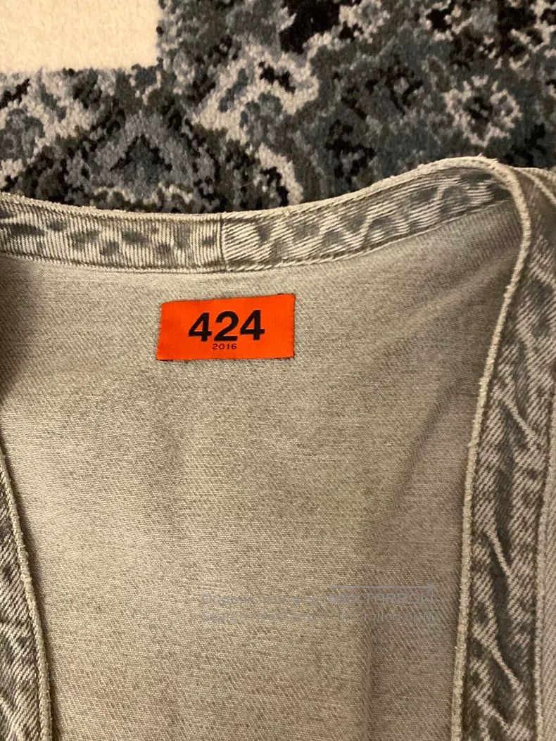 424 424 Distressed Denim Jacket Size US L / EU 52-54 / 3 - 4 Thumbnail