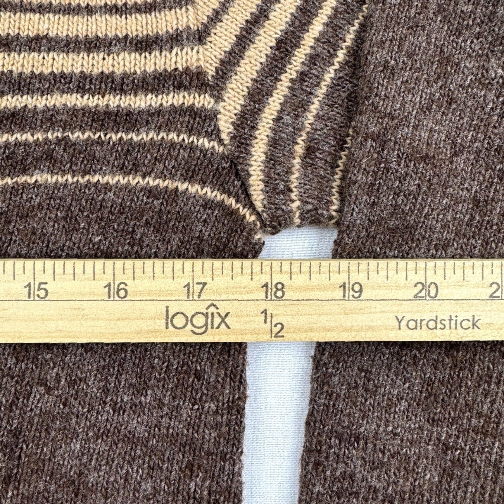 Vintage VINTAGE Wilderness Sweater Men Adult Medium Striped V-Neck Brown Tan 80s 90s Outdoor Pullover Size US M / EU 48-50 / 2 - 7 Thumbnail