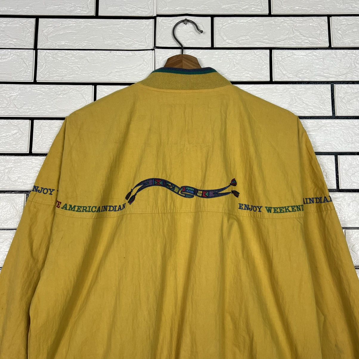 Vintage 90's NATIVE AMERICA INDIAN Yellow Bomber Jacket #4050-C184 Size US S / EU 44-46 / 1 - 19 Thumbnail