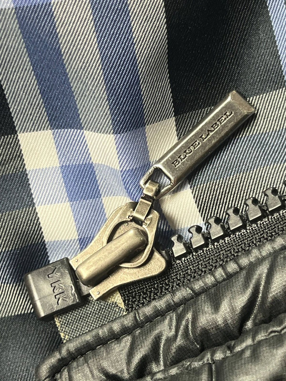 Burberry 00’ Japanese Burberry fur puffer jacket Size US L / EU 52-54 / 3 - 16 Thumbnail