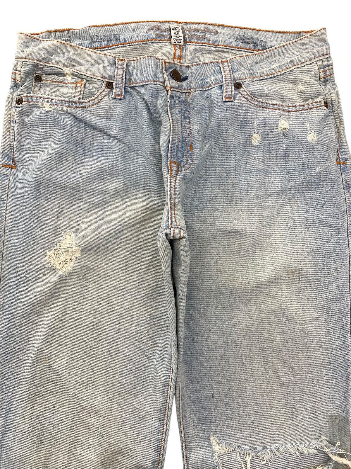 Abercrombie & Fitch Abercrombie & Fitch Distressed Style Boot Cut Jeans Size US 32 / EU 48 - 2 Thumbnail