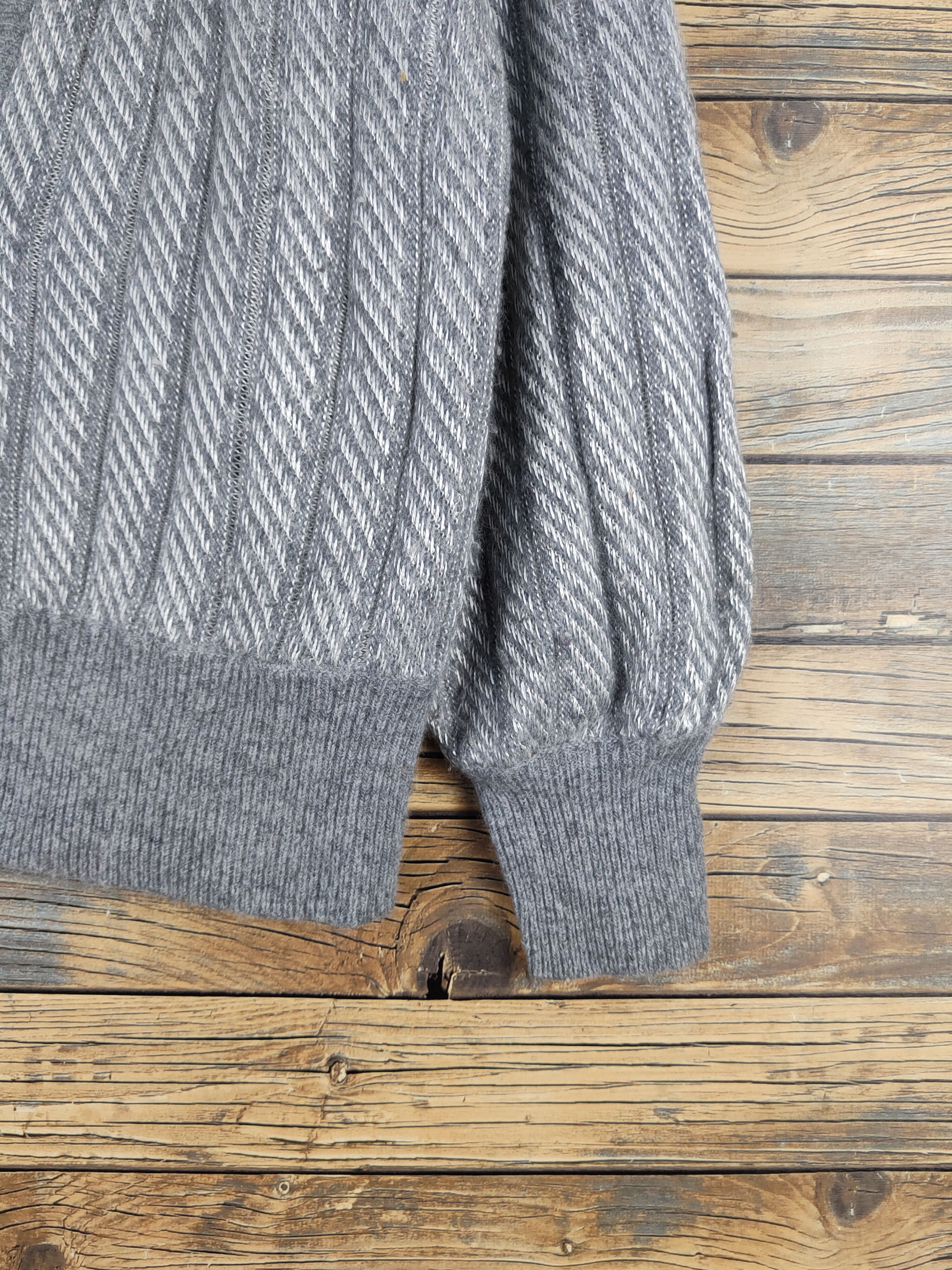 Vintage Le Muda Gray Knitwear vintage Cardigan #W1348 Size US M / EU 48-50 / 2 - 6 Thumbnail