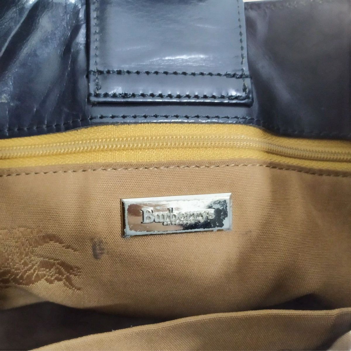 Burberry ‼️LASTDROP‼️BURBERRY NOVA CHECK SHADOW LEATHER SHOULDER BAG Size ONE SIZE - 8 Thumbnail
