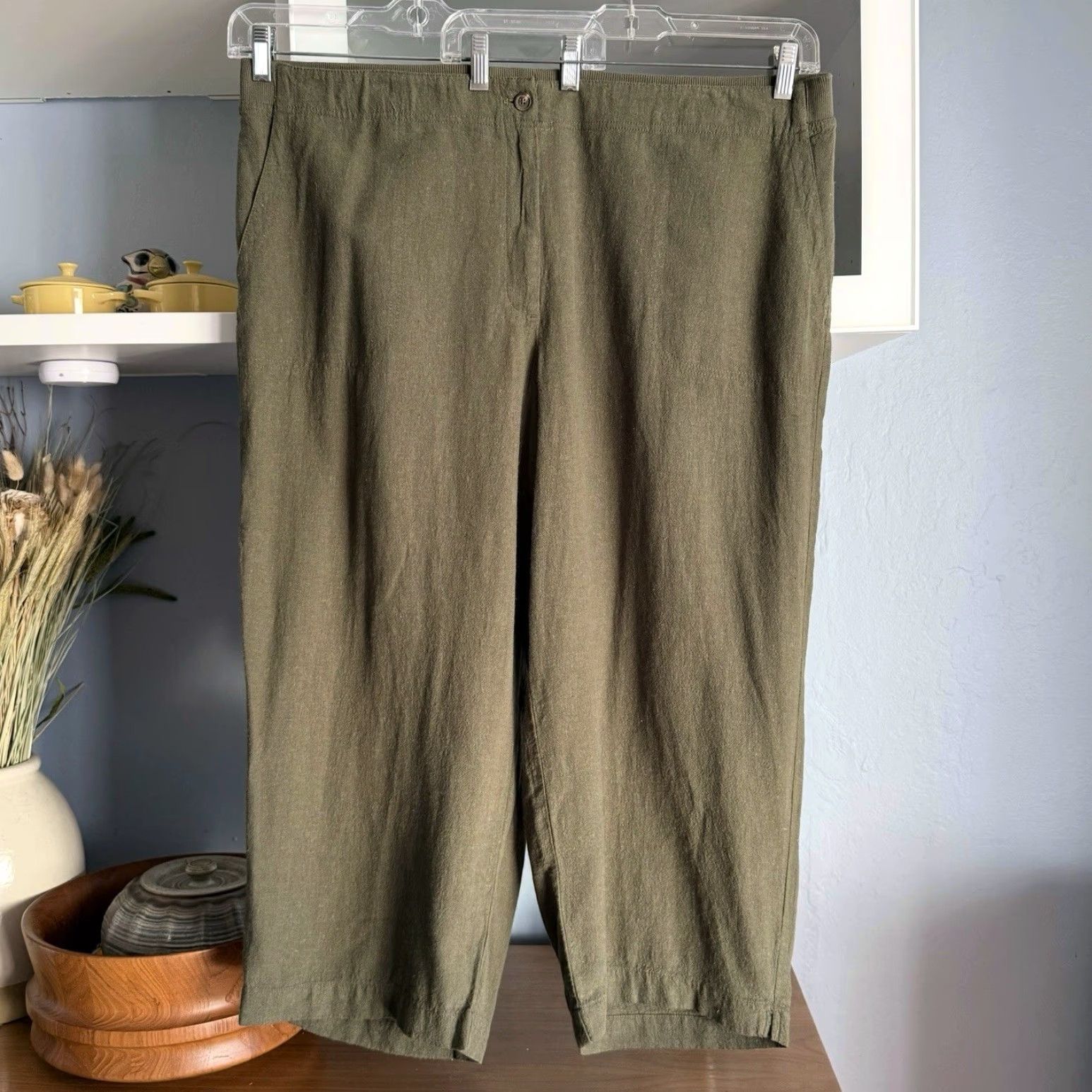 J. Jill J. Jill Pants Cropped Linen Blend Moss Green 3X Plus Womens Relaxed High Rise With Pockets Cropped Trouser Wide Elastic Back Waist Size 40" / US 18 - 2 Thumbnail