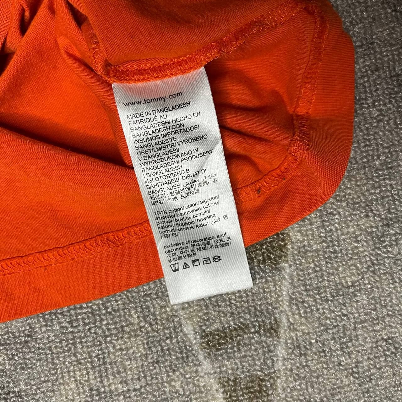 Tommy Hilfiger Tommy Hilfiger T-Shirt Size US L / EU 52-54 / 3 - 3 Thumbnail