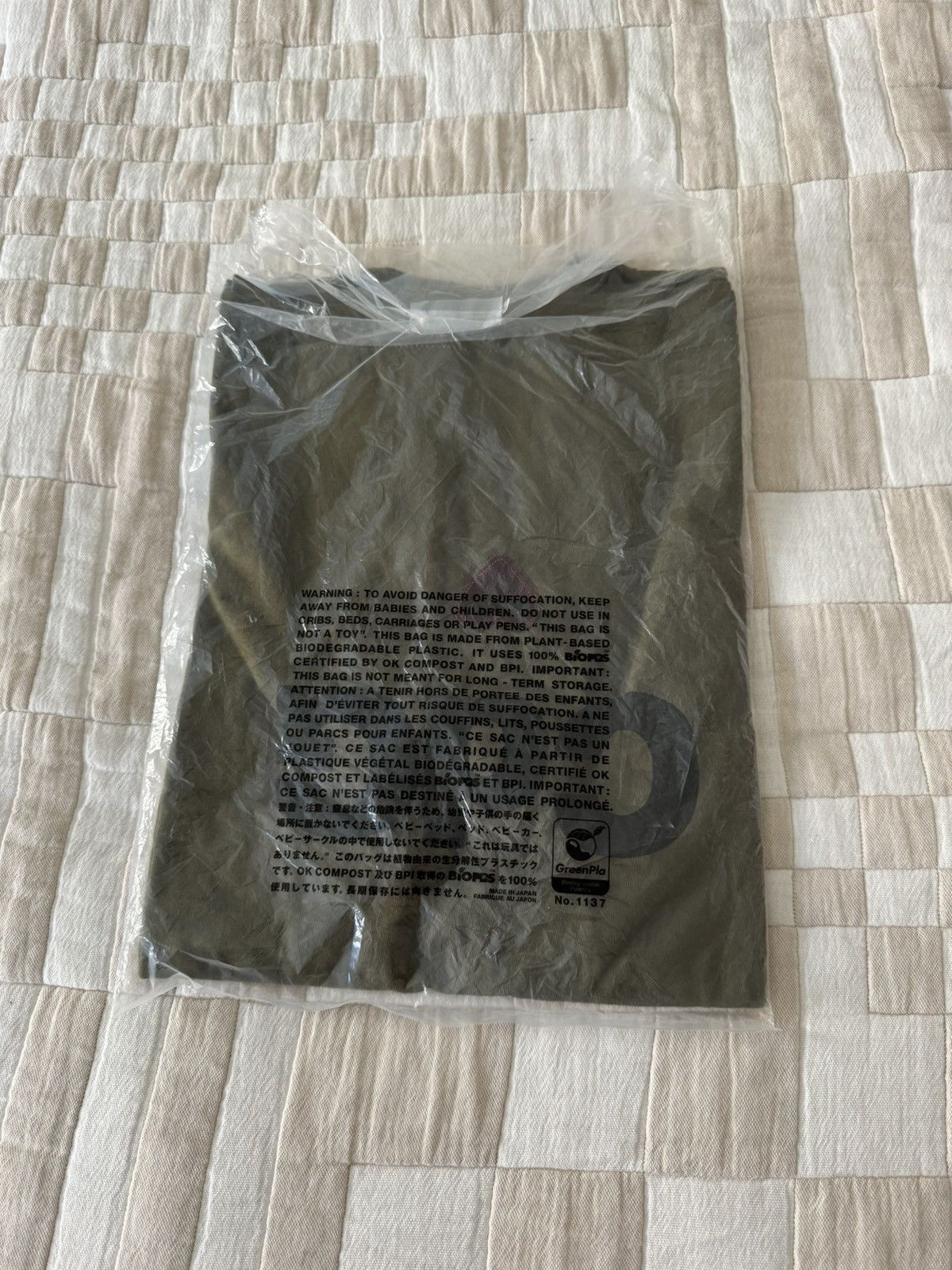 Comme des Garcons × Comme des Garcons PLAY Mystery Bag Tee Size US XL / EU 56 / 4 - 11 Thumbnail