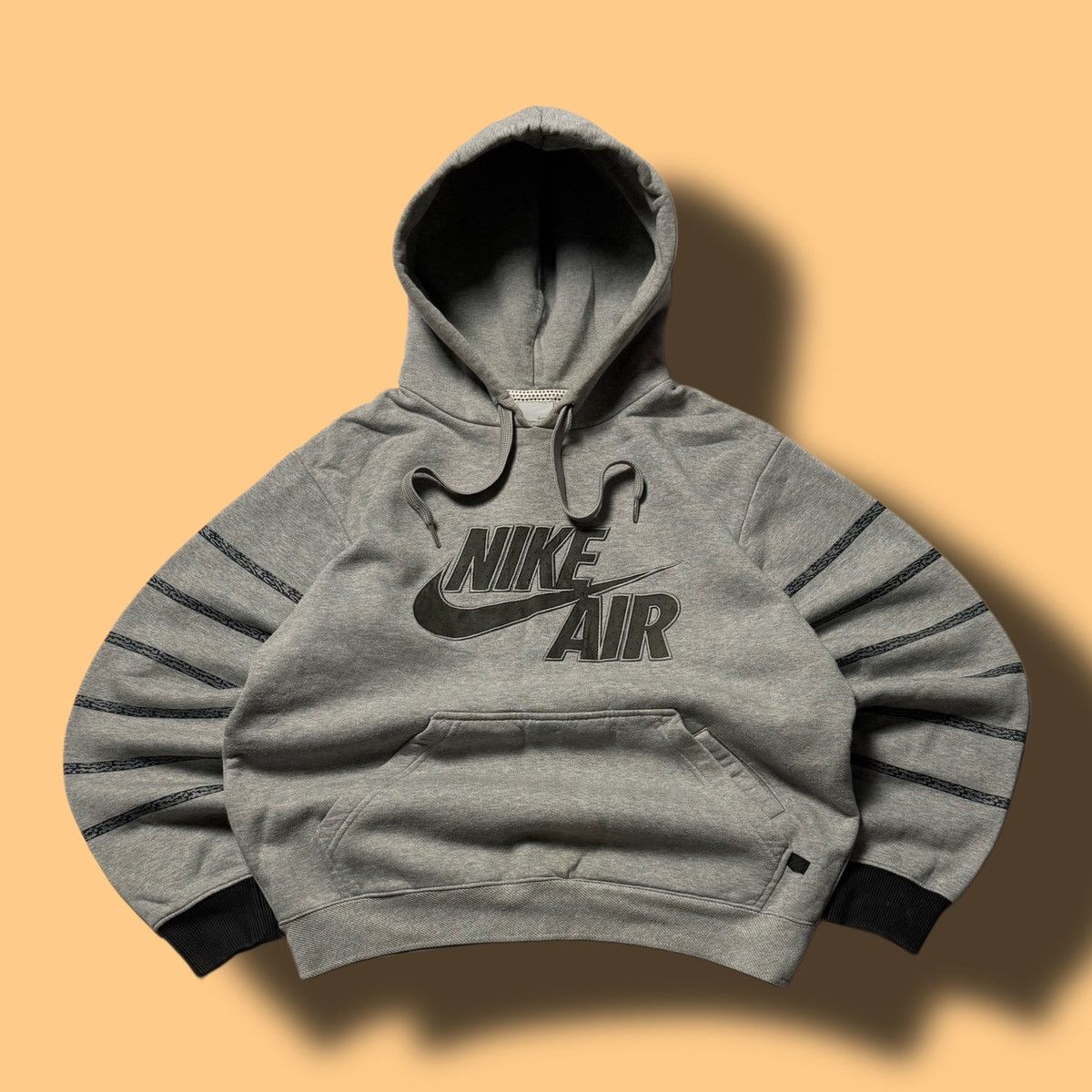 Nike × Vintage 00s Nike Vintage Airmax Big Logo Oversize Hoodie Y2K Size US S / EU 44-46 / 1 - 1 Thumbnail
