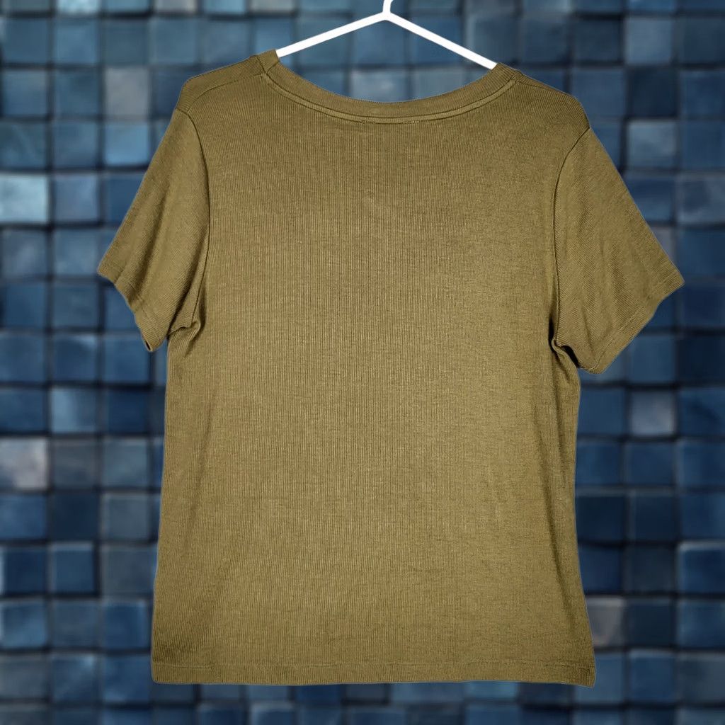 Vintage AMOUR VERT Women's top Ribbed Short sleeve Olive Green Tee Size S Shirt Regular Small Green Blouse Womens Size S / US 4 / IT 40 - 1 Thumbnail