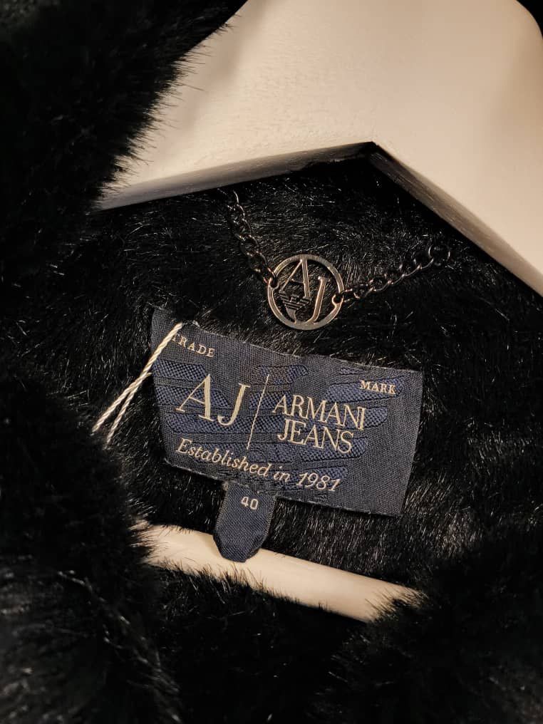Armani Exchange Vintage Armani Jeans Fur Long Coat Size M / US 6-8 / IT 42-44 - 5 Thumbnail