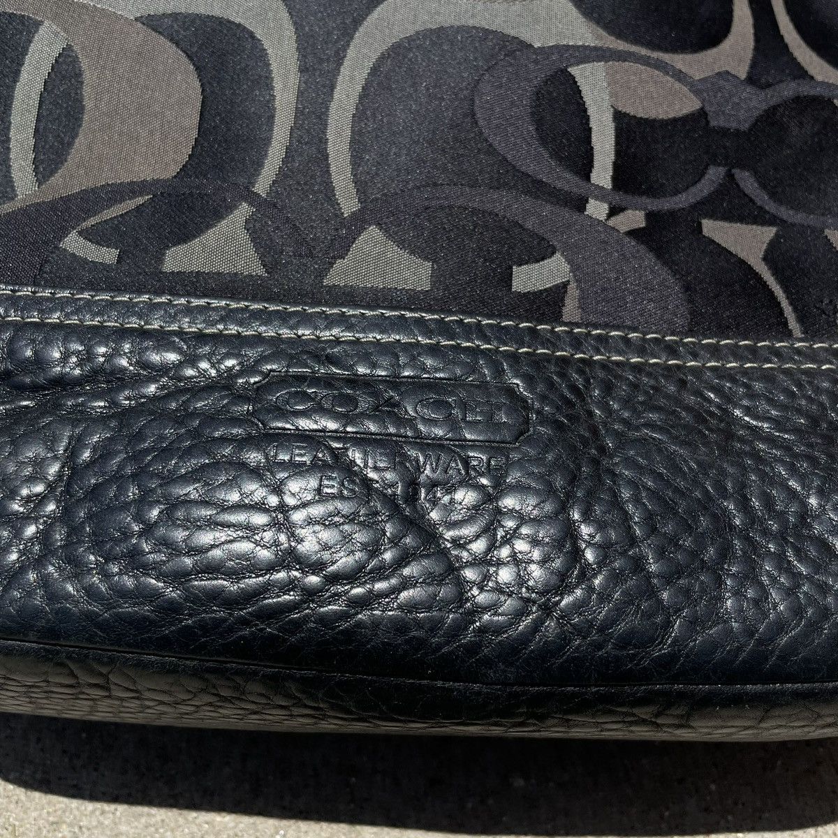 Coach Coach Optic Signature Shoulder Bag Purse Canvas Leather Size ONE SIZE - 3 Thumbnail