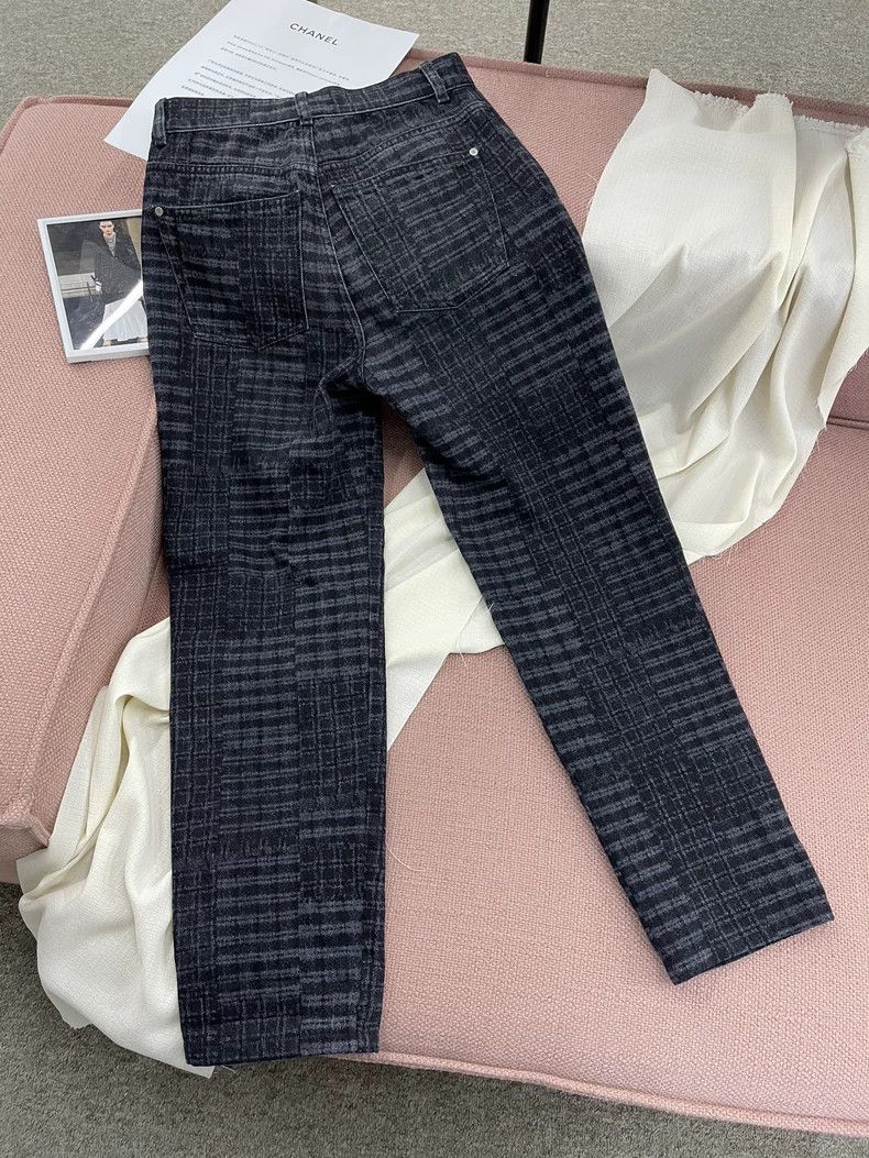 Chanel Chanel Black diamond buckle plaid jeans Size 42" / US 20 - 4 Thumbnail
