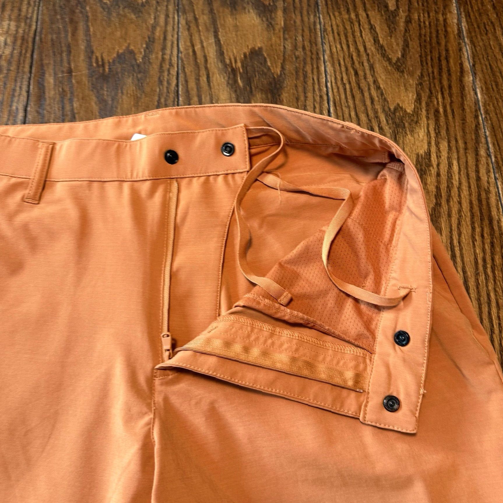 Fabletics Fabletics Pants Mens Medium 32x29 Classic Fit Orange Performance Golf Athleisure Modern Mens Size US 31 - 4 Thumbnail