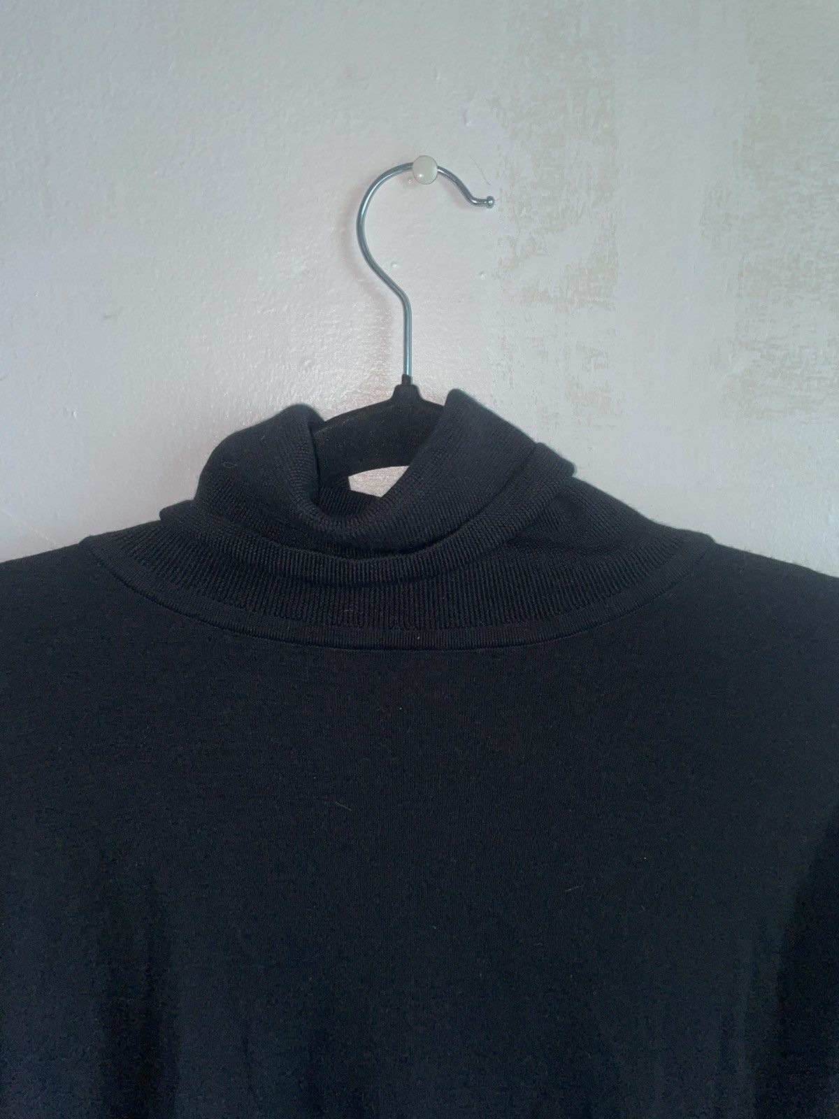 The Row The Row Heva Turtle Neck in Wool Size M / US 6-8 / IT 42-44 - 2 Thumbnail