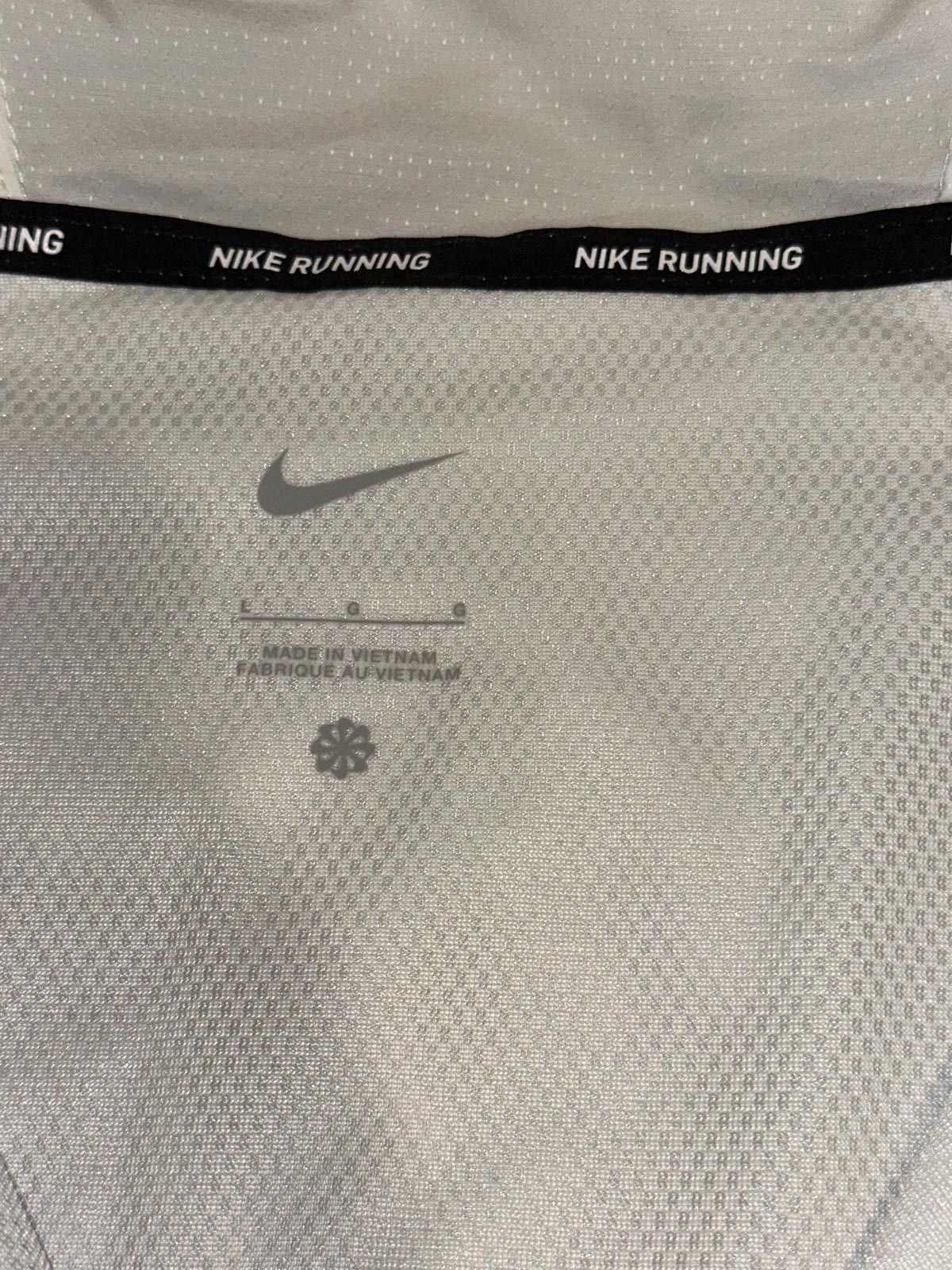 Nike Nike Impossibly Light 'Kipchoge' Men's Repel Windrunner Running Jacket Size US L / EU 52-54 / 3 - 8 Thumbnail