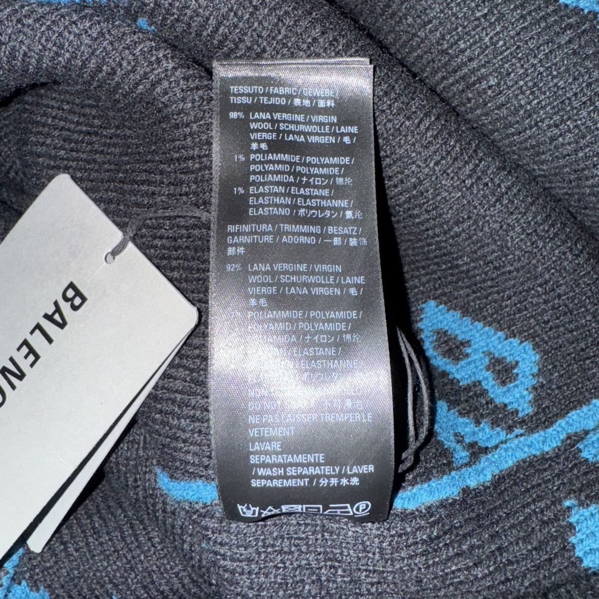 Balenciaga Balenciaga FW21 All Over Logo Wool Sweater Petrol Blue Size US L / EU 52-54 / 3 - 7 Thumbnail