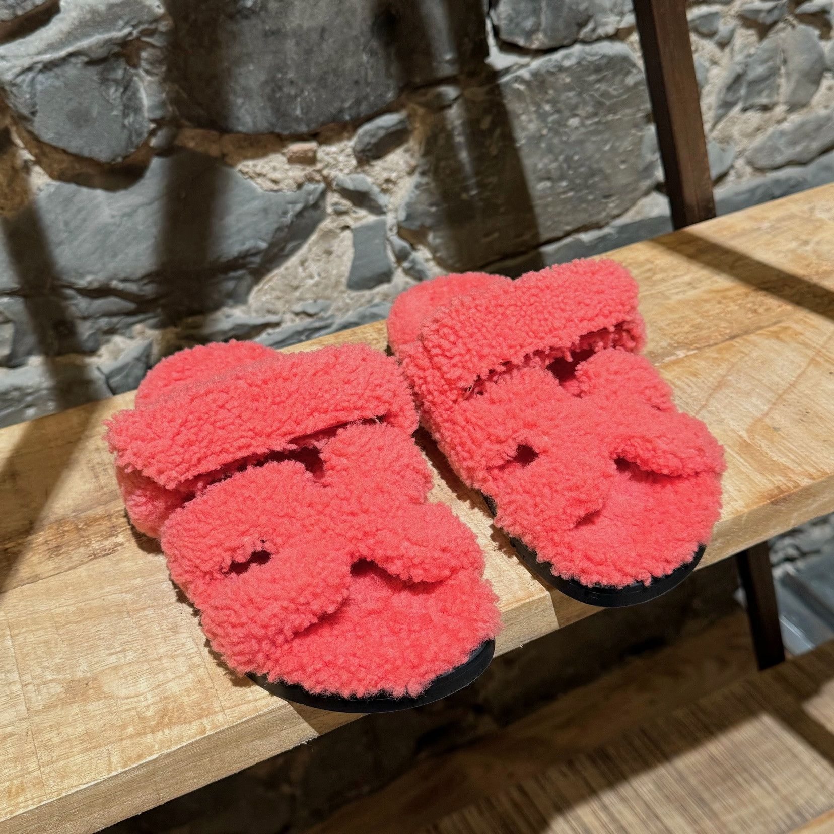 Hermes Hermès Rose Du Désert Chypre Shearling Sandals Size US 5.5 / IT 35.5 - 4 Thumbnail