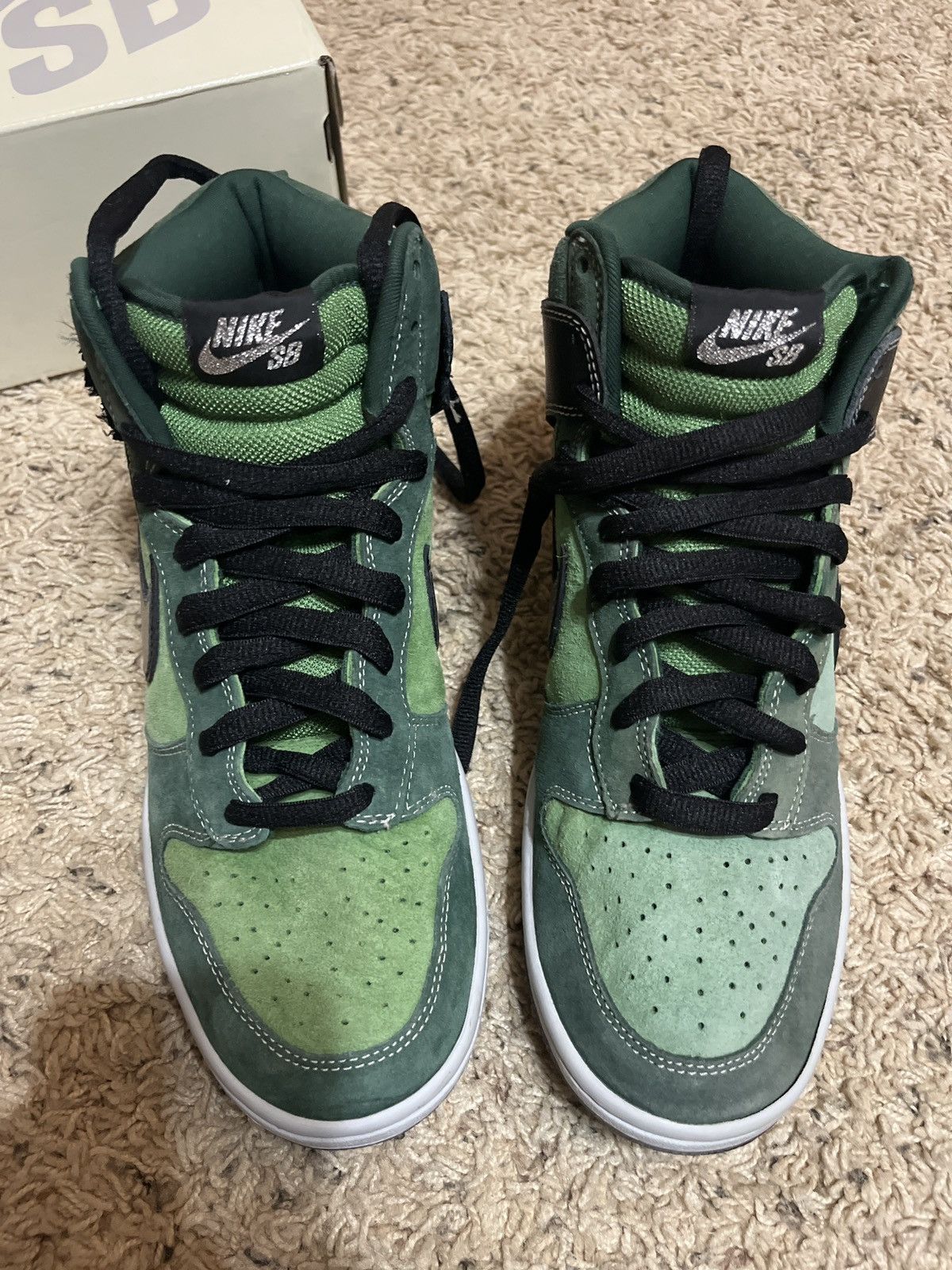 Nike SB Nike SB Dunk High “Brut” Size US 9.5 / EU 42-43 - 2 Thumbnail