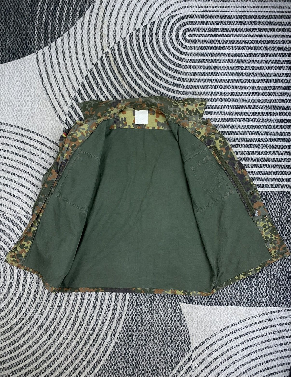 Vintage Vintage German Army Flecktarn Field Camouflage Jacket Size US M / EU 48-50 / 2 - 8 Thumbnail