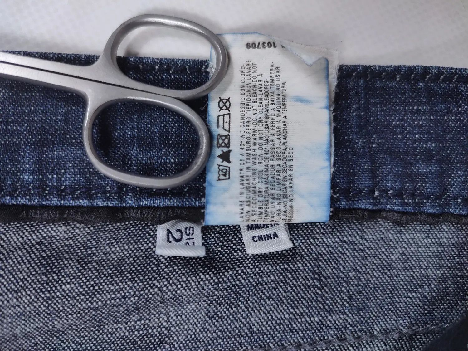 Armani Armani Jeans Stretched Indigo Slim Pants Size US 29 - 13 Thumbnail