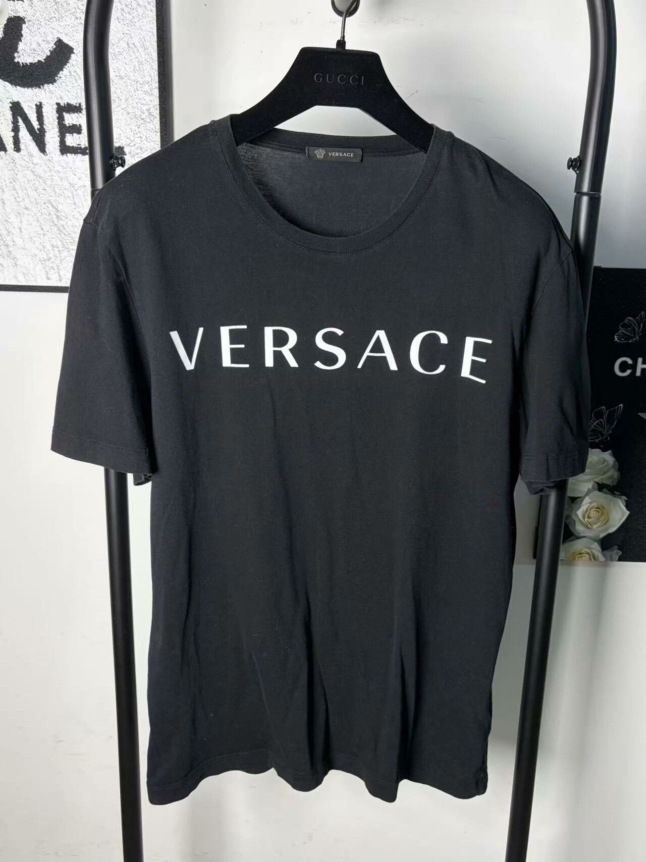Versace Versace Retro White T-Shirt l Men Size US L / EU 52-54 / 3 - 1 Thumbnail