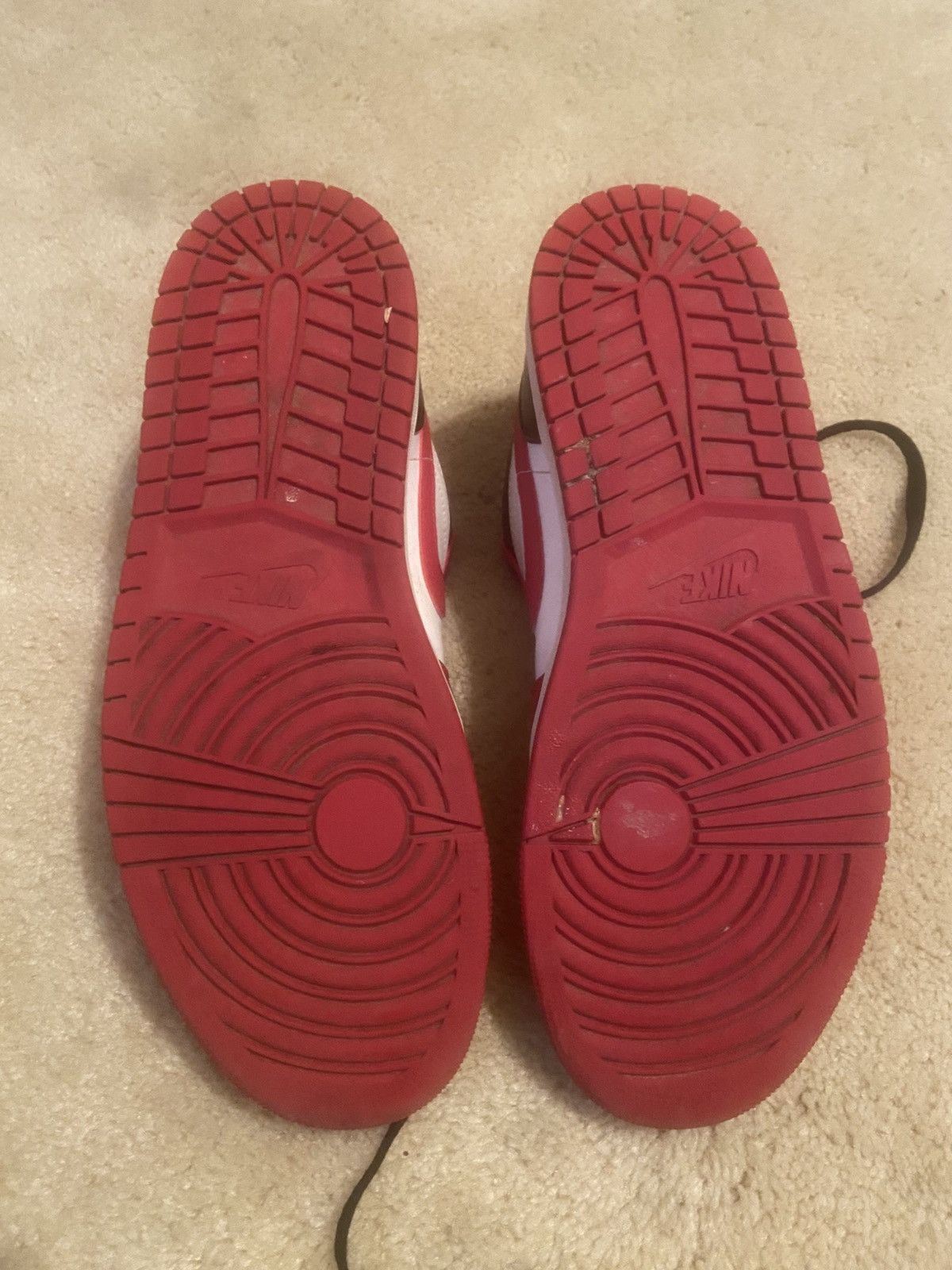 Nike Red and white Nike Jordan trainer Size US 11 / EU 44 - 4 Thumbnail