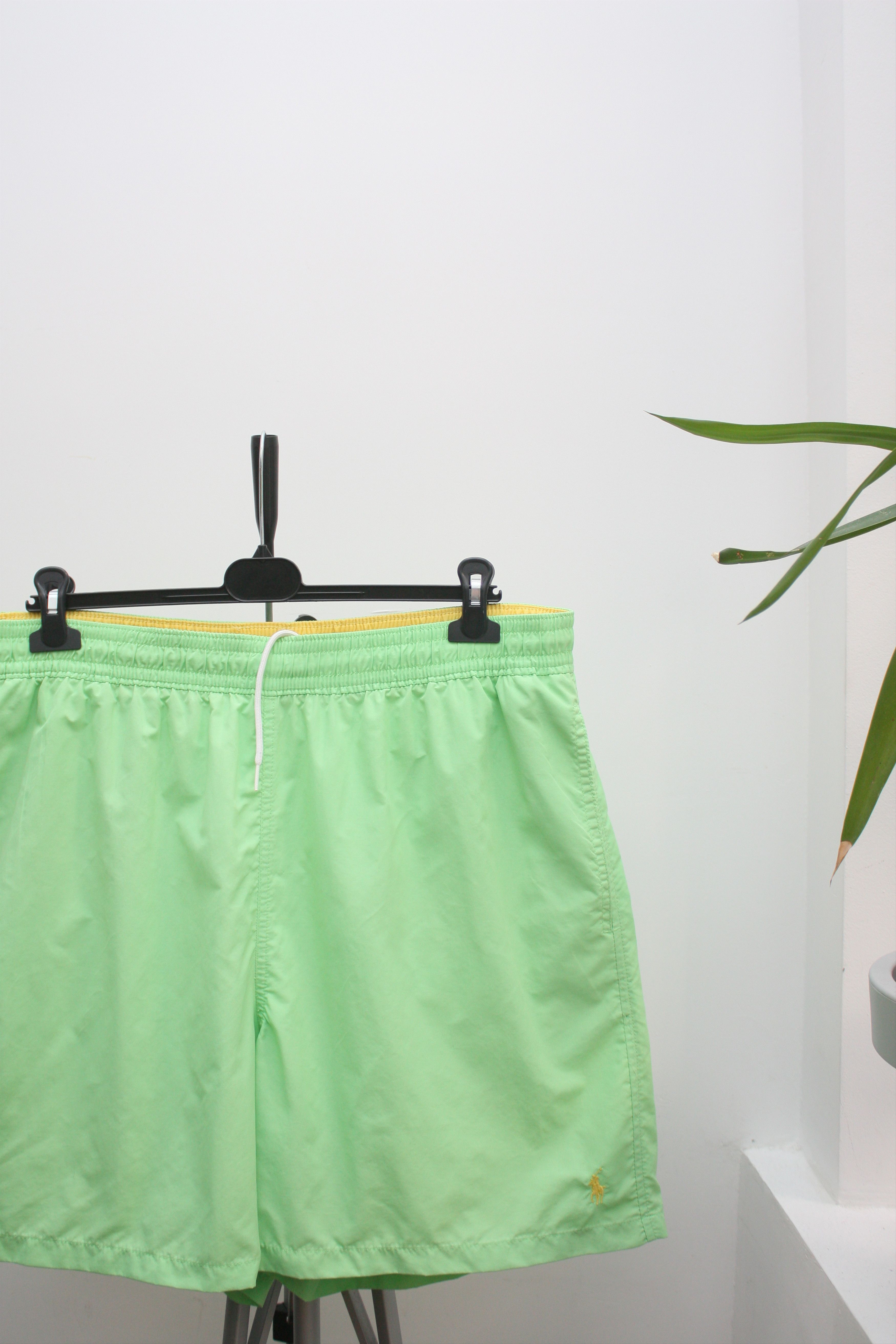 Polo Ralph Lauren Polo Ralph Lauren Light Green Swim Shorts Men's Size US 36 / EU 52 - 1 Thumbnail