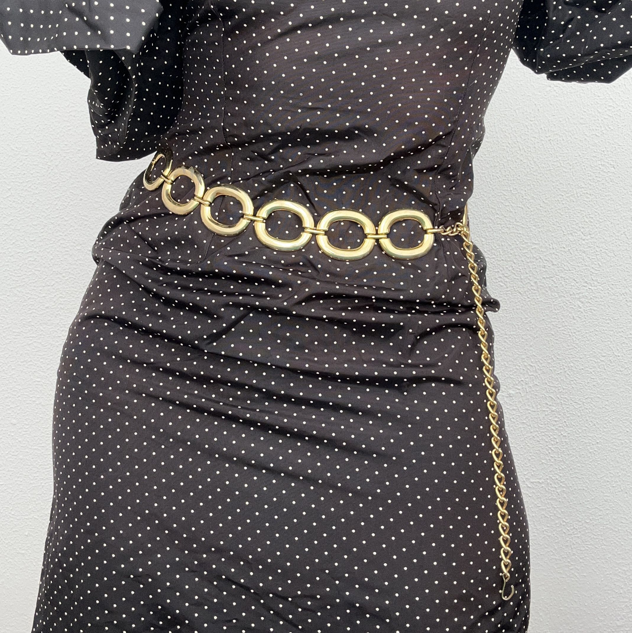 Vintage Vintage 80s Gold Chain Belt, Chunky Oval Link Size ONE SIZE - 1 Thumbnail