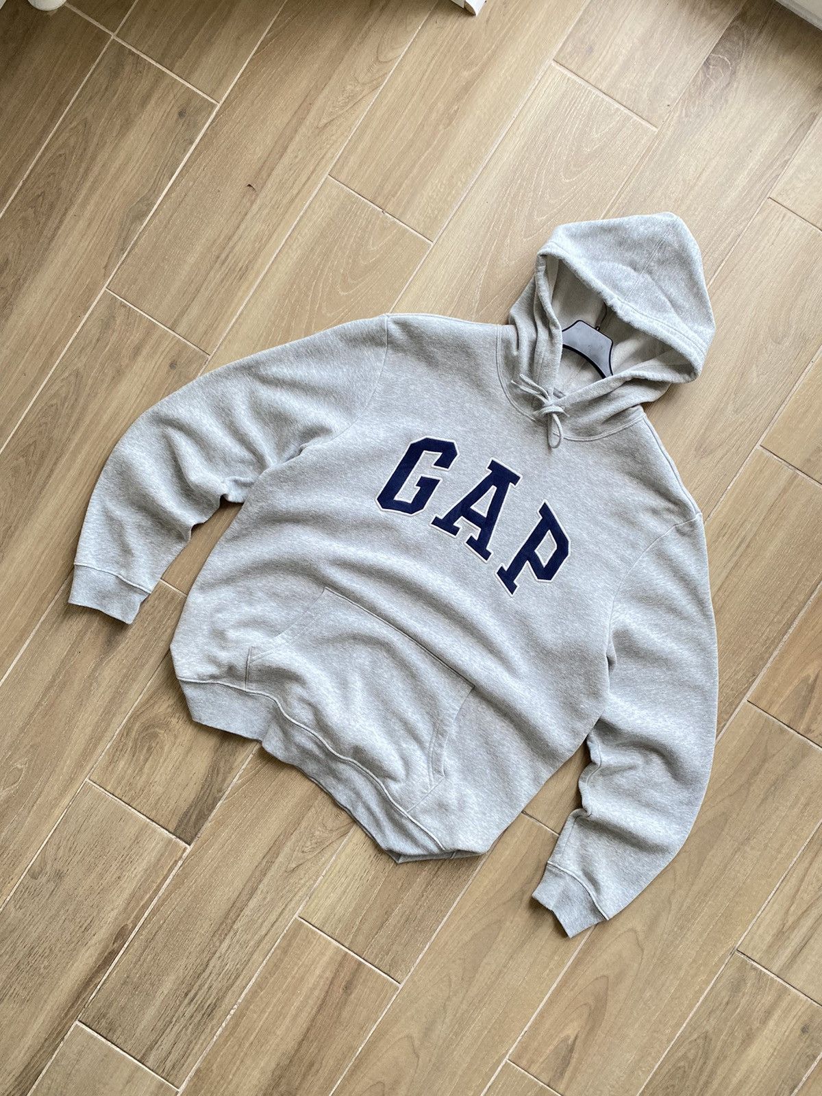 Gap Vintage Gap Hoodie in Grey 🩶 Size US L / EU 52-54 / 3 - 1 Thumbnail