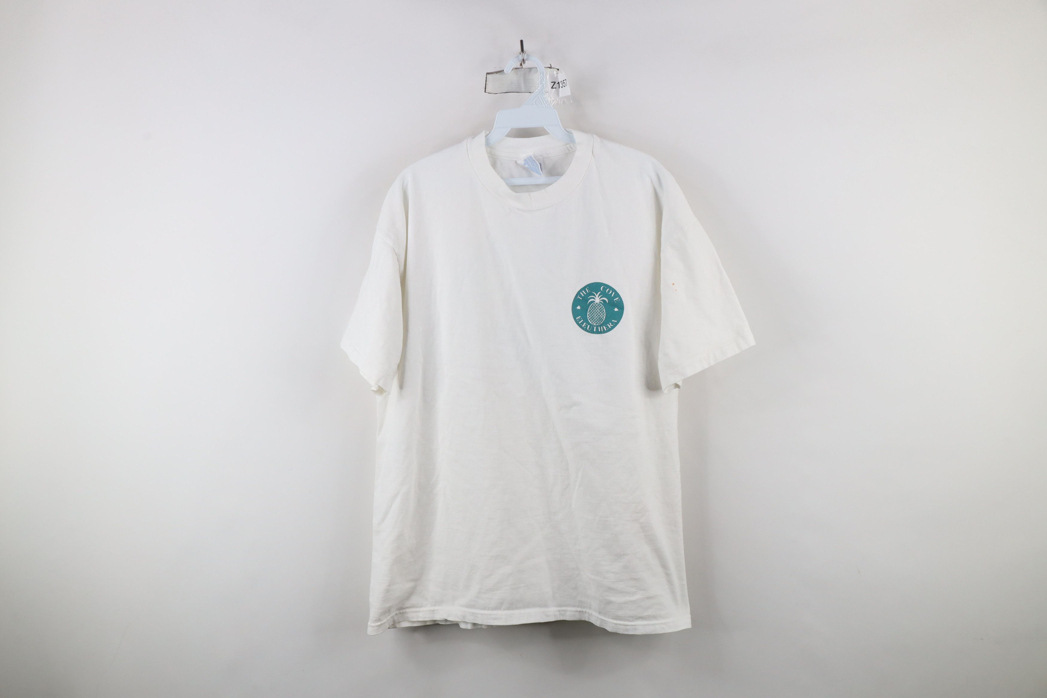 Vintage Vintage 90s Cove Eleuthera Bahamas Pineapple T-Shirt White Size US XL / EU 56 / 4 - 1 Thumbnail