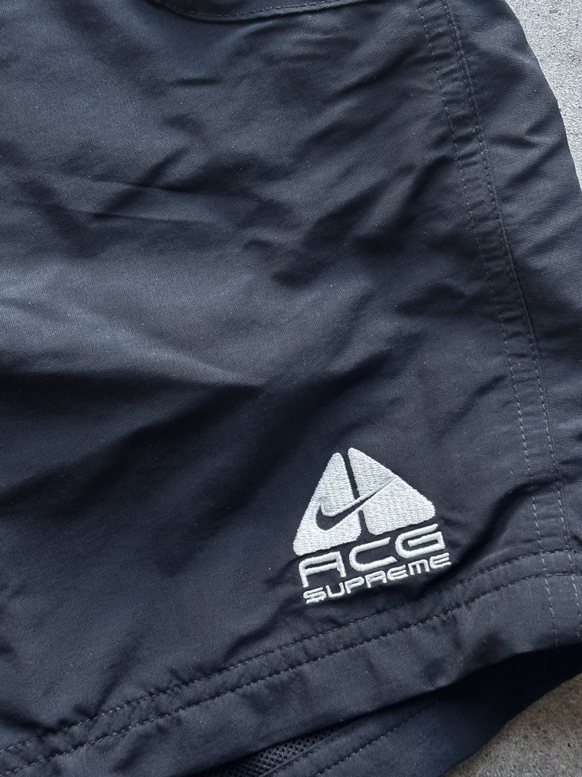 Nike ACG × Supreme NIKE ACG X SUPREME NYLON TRAIL SHORTS SIZE M Size US 36 / EU 52 - 3 Thumbnail