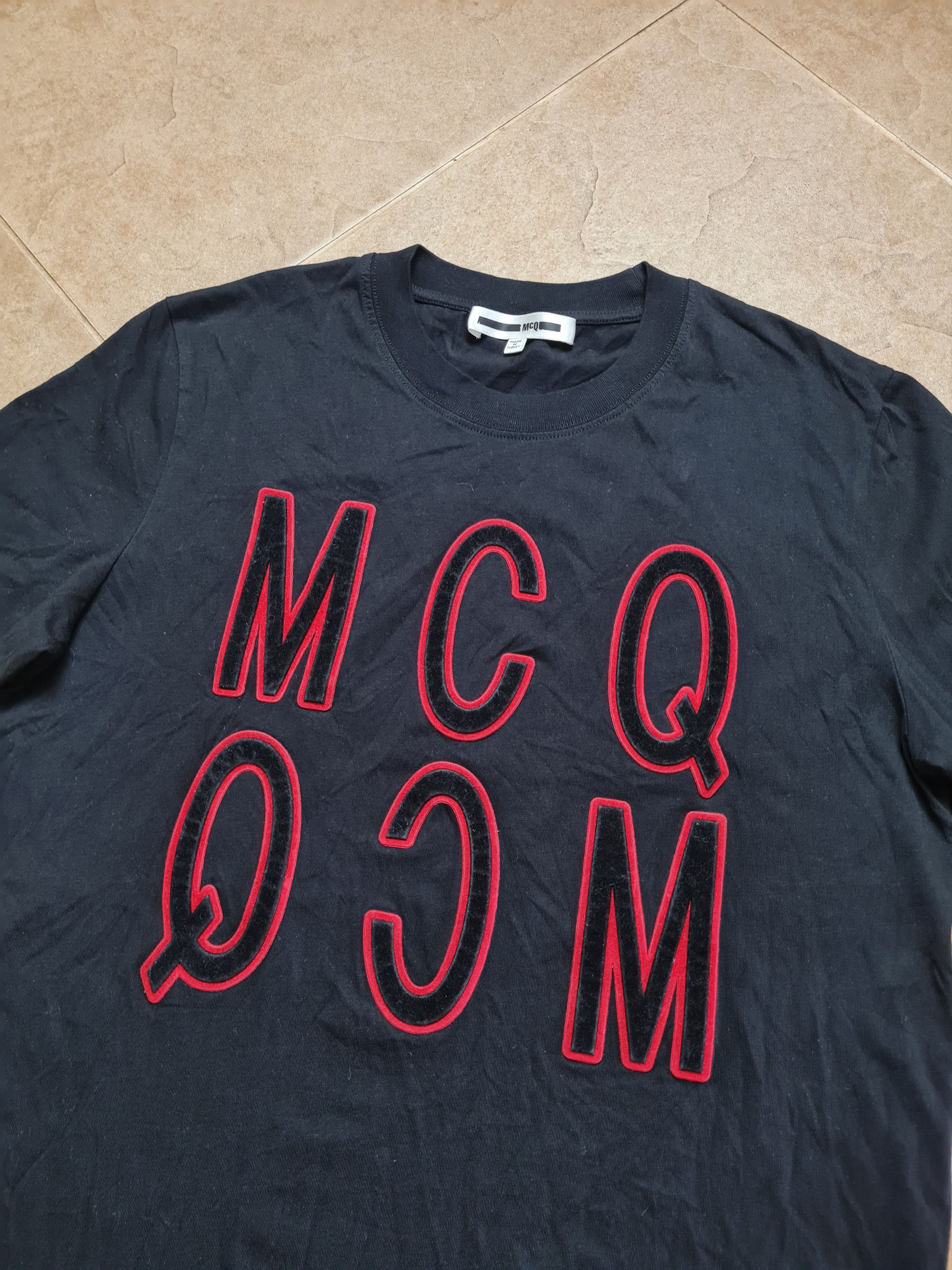 Alexander McQueen T-shirts Alexander McQueen MCQ designer big logo Size M Size US M / EU 48-50 / 2 - 4 Thumbnail