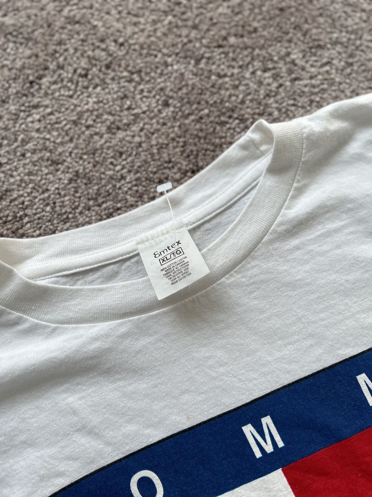 Tommy Hilfiger × Vintage Rare Tommy Butt-Kicker Single Stitch Tee Size US XL / EU 56 / 4 - 4 Thumbnail
