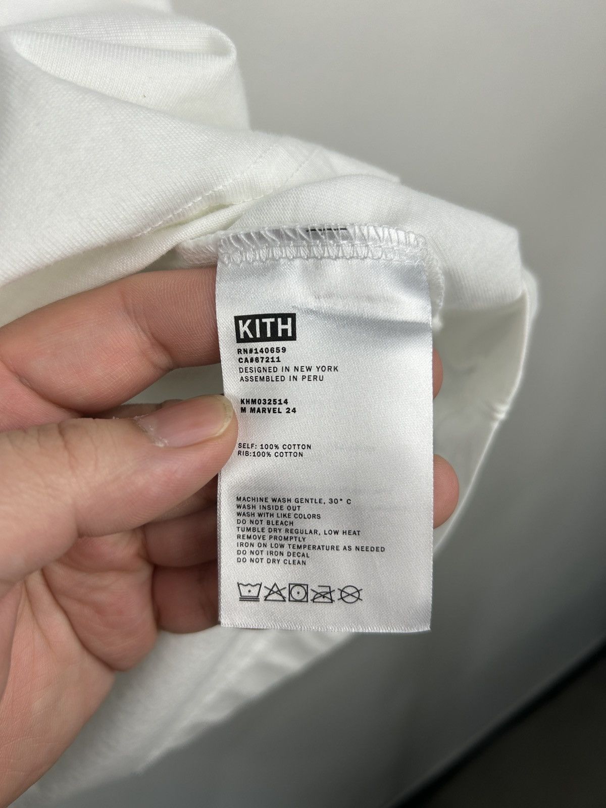 Kith Kith Batman And Robin Logo White Tee Size US L / EU 52-54 / 3 - 6 Thumbnail