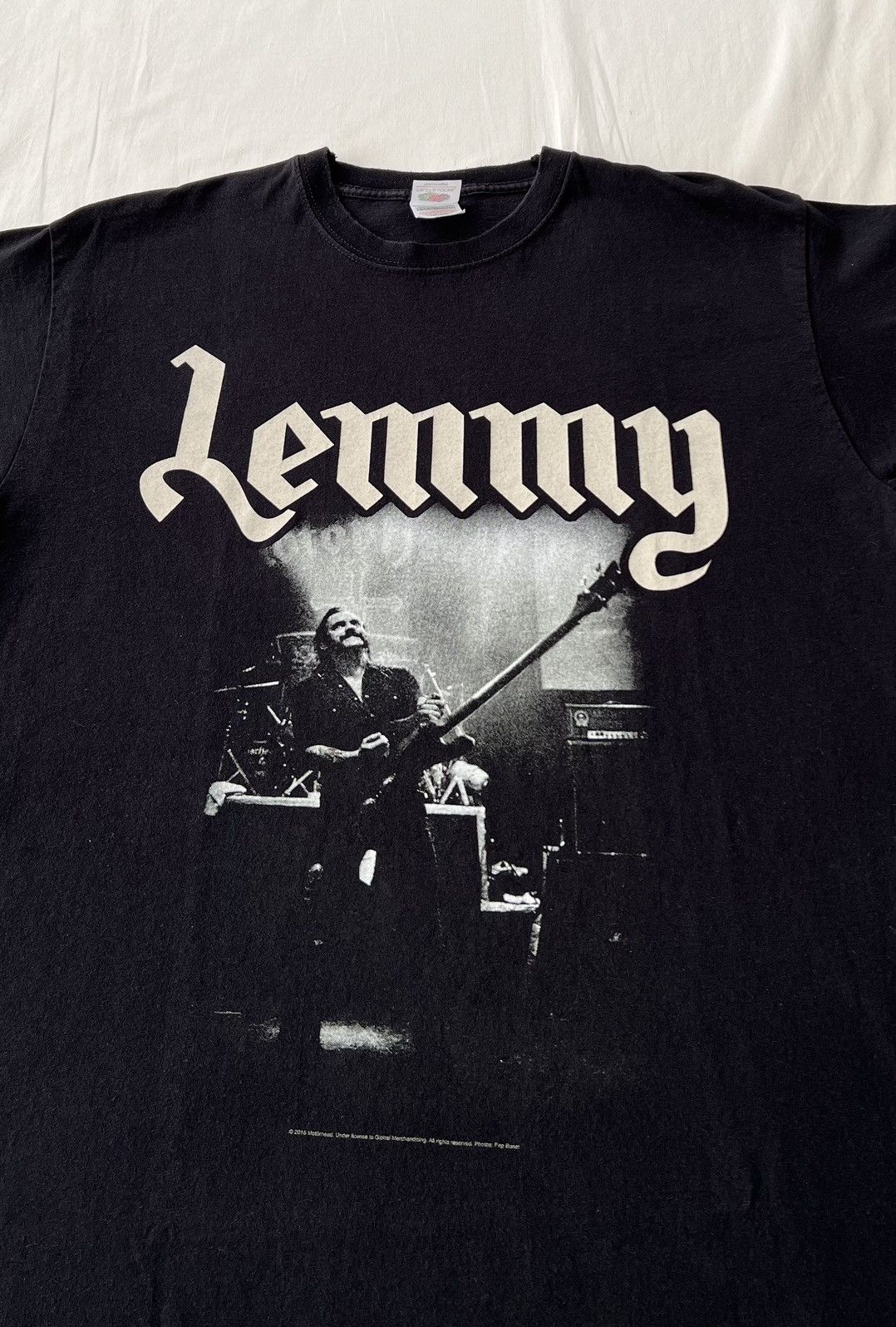Band Tees Vintage 2016 Motorhead Lemmy Kilmister Band Black T-shirt Size US M / EU 48-50 / 2 - 5 Thumbnail