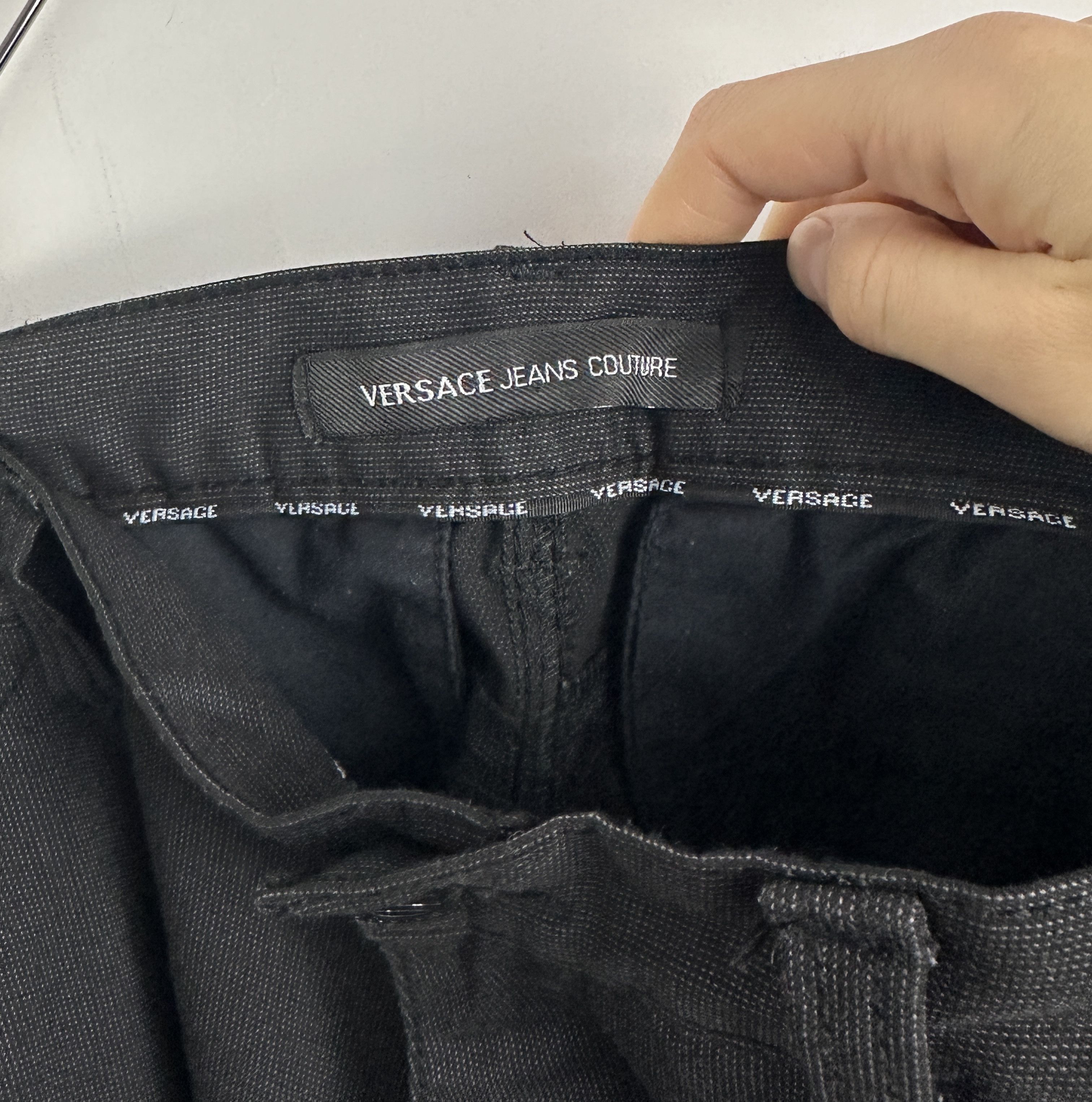Versace Jeans Couture Versace Jeans Couture casual pants basic Size US 30 / EU 46 - 10 Thumbnail