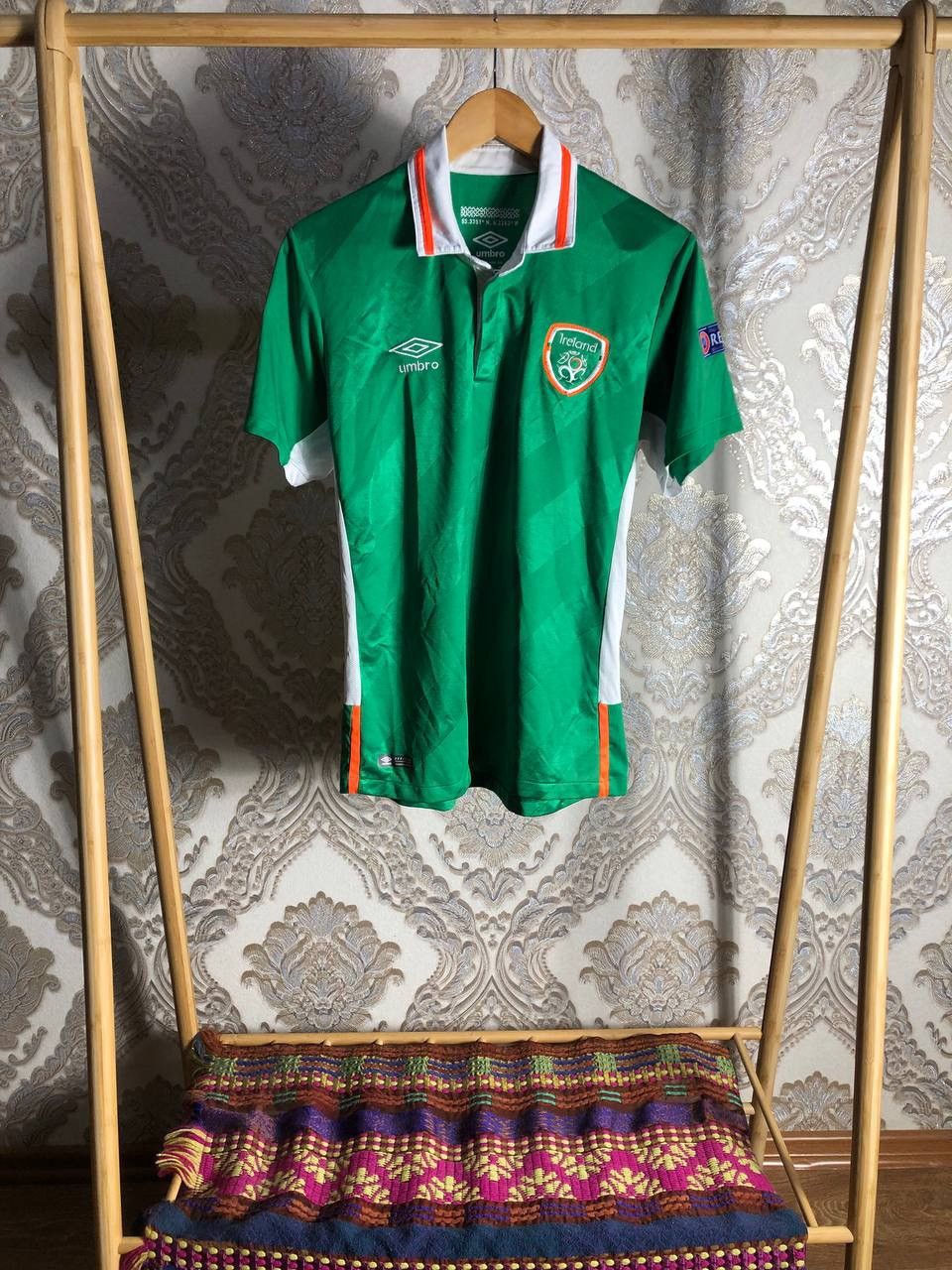 Umbro × Vintage VERY RARE UMBRO IRELAND EURO SOCCER JERSEY BLOKECORE RETRO Size US M / EU 48-50 / 2 - 1 Thumbnail